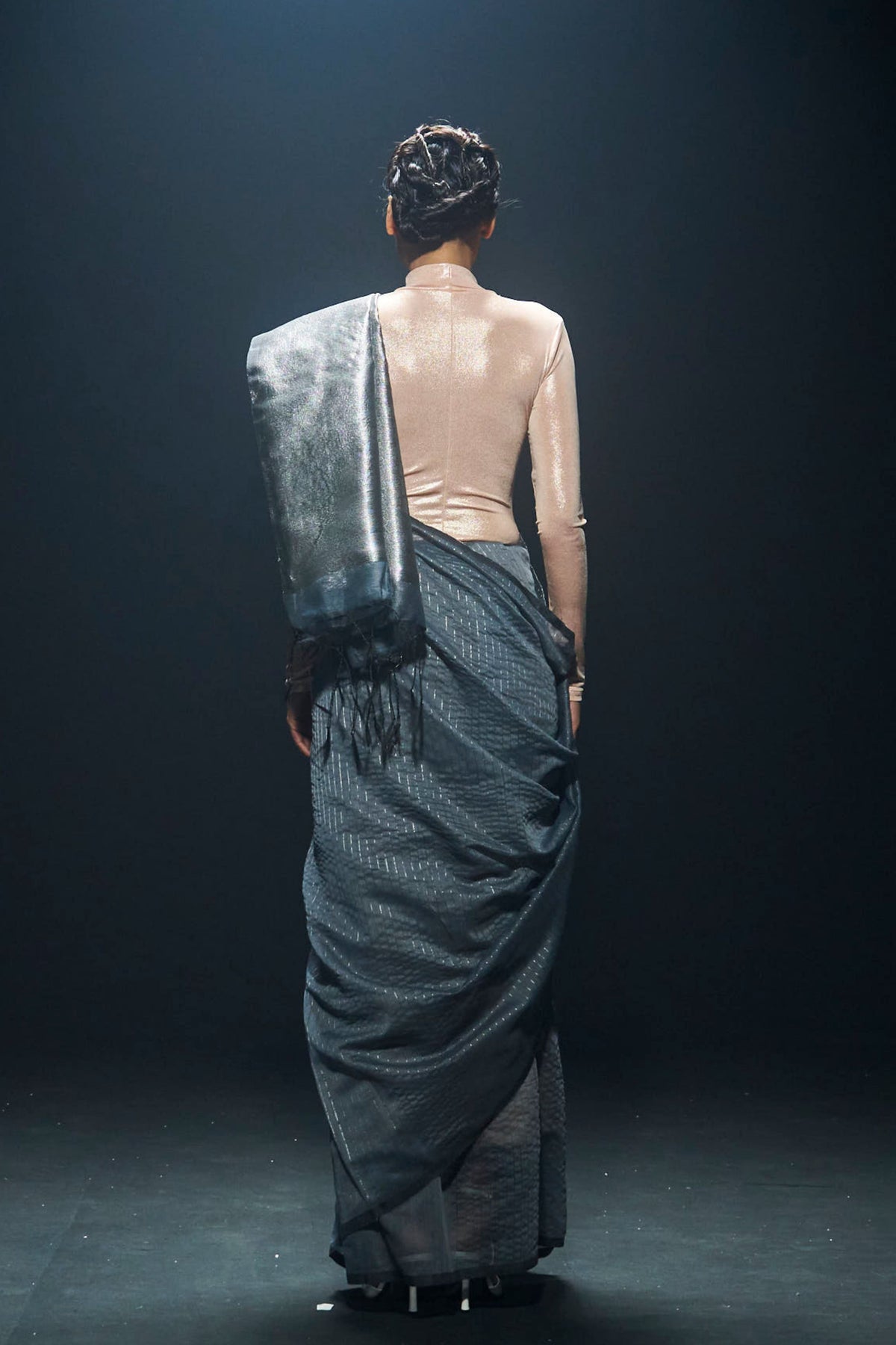 Grey Zari Tissue Saree