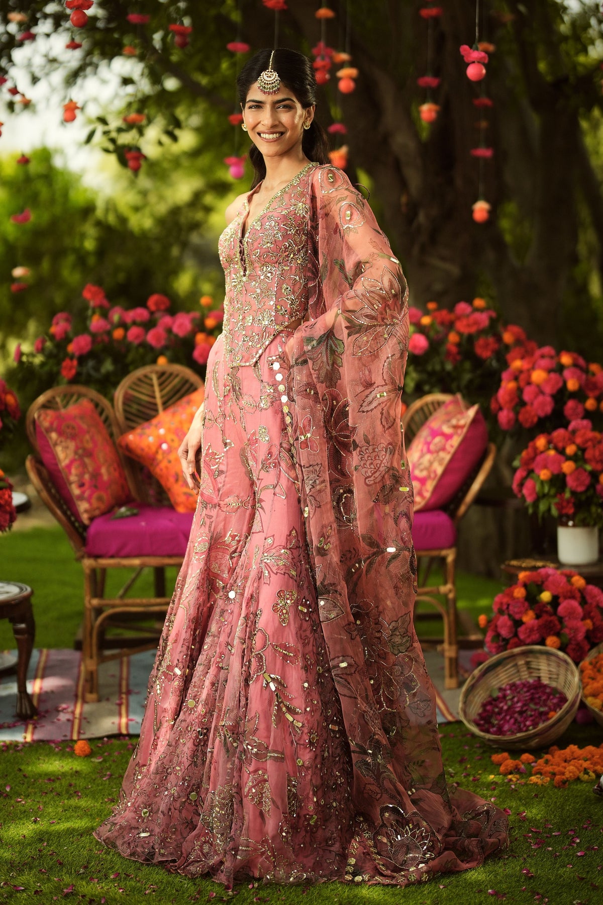 Falak Sharara Set