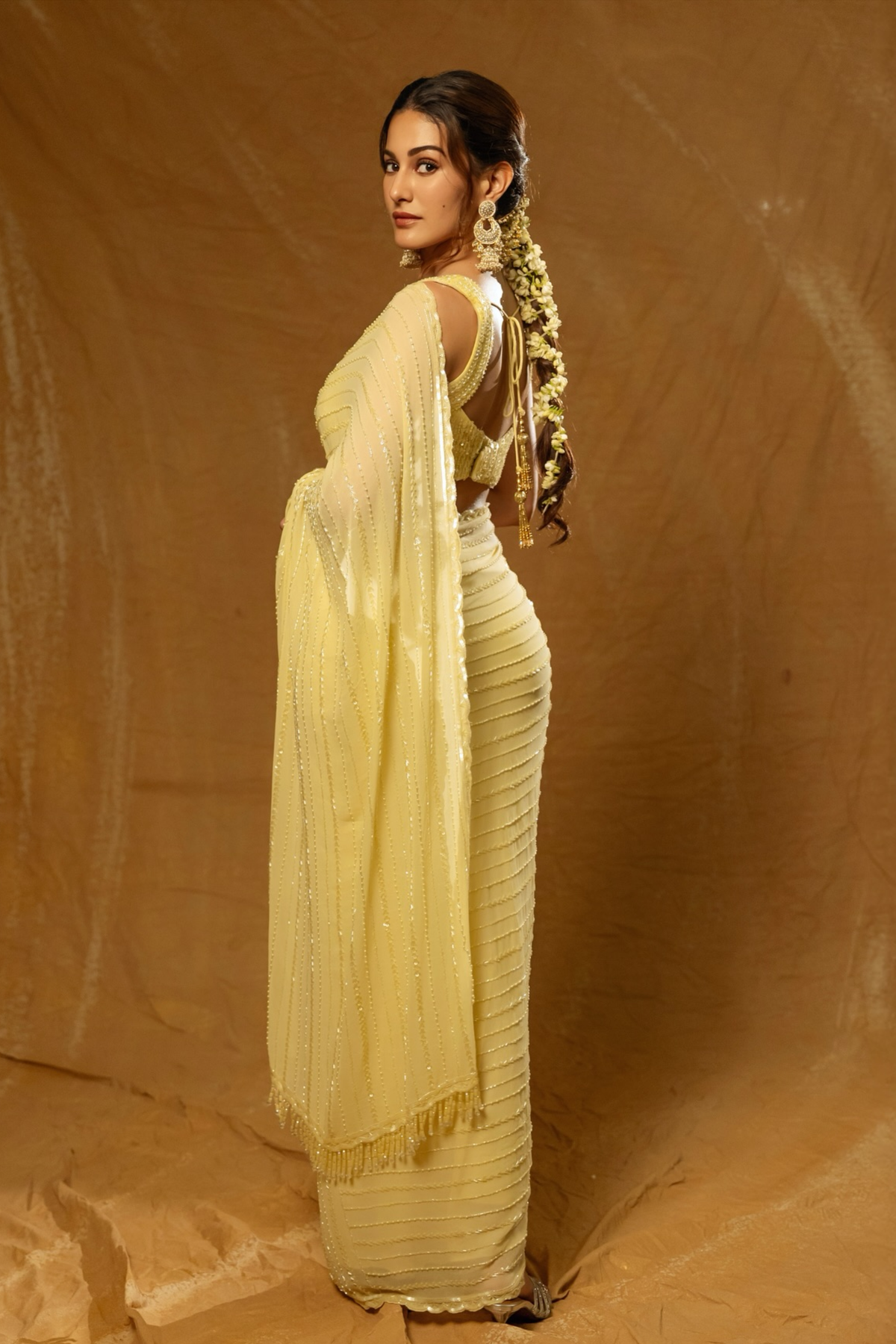 Amyra Dastur in Premya by Manishii
