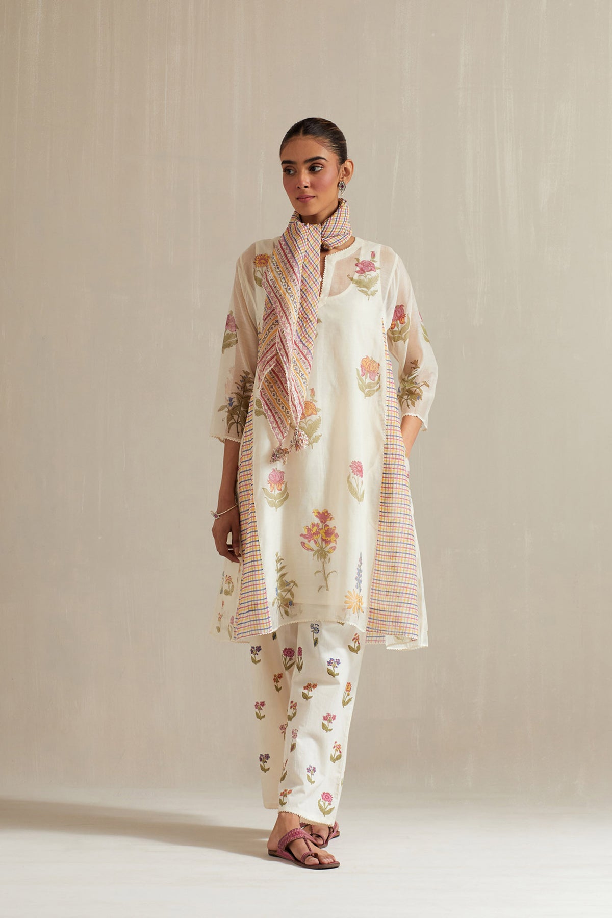 Off white short kalidar kurta set