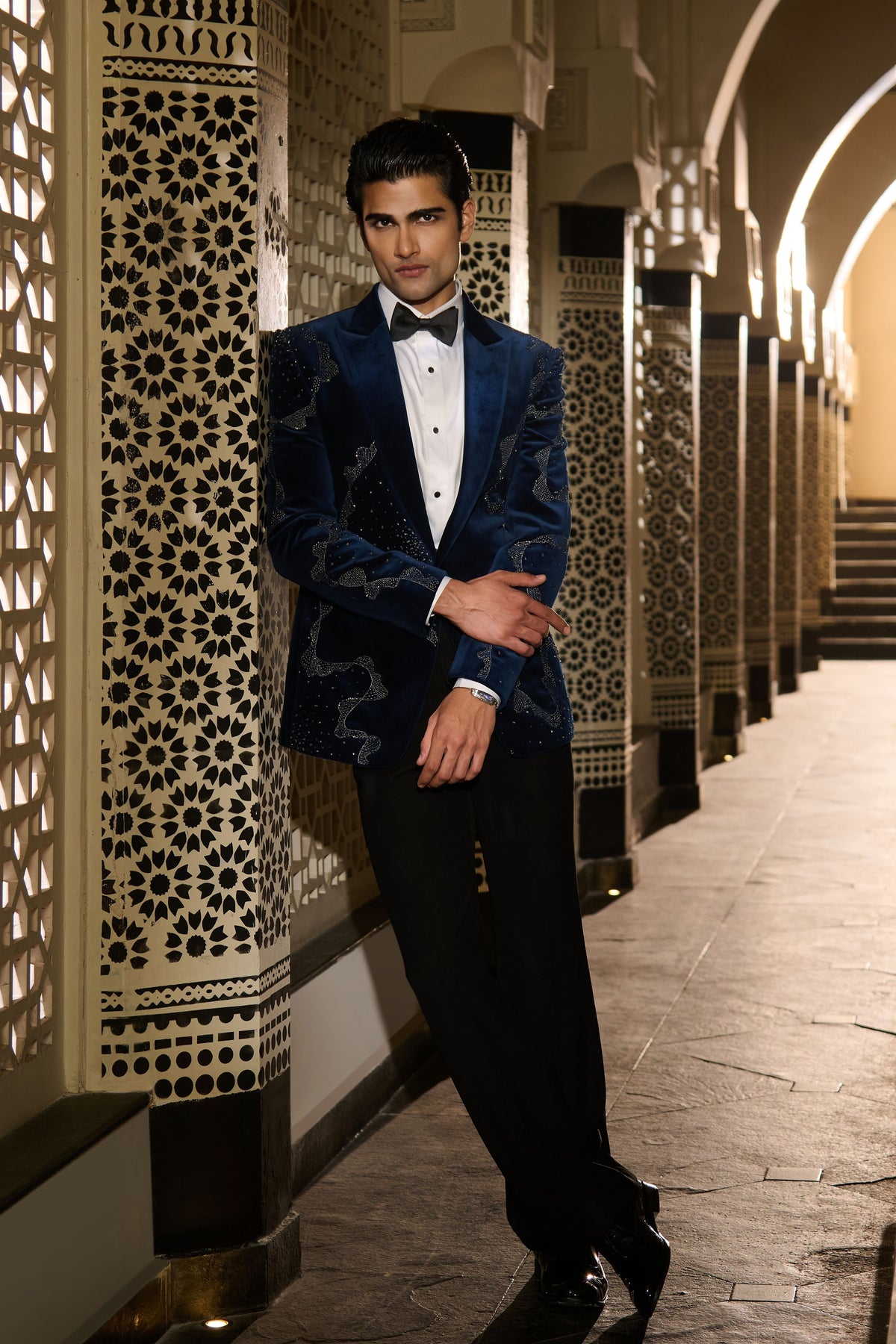 Eclipse Tuxedo Set