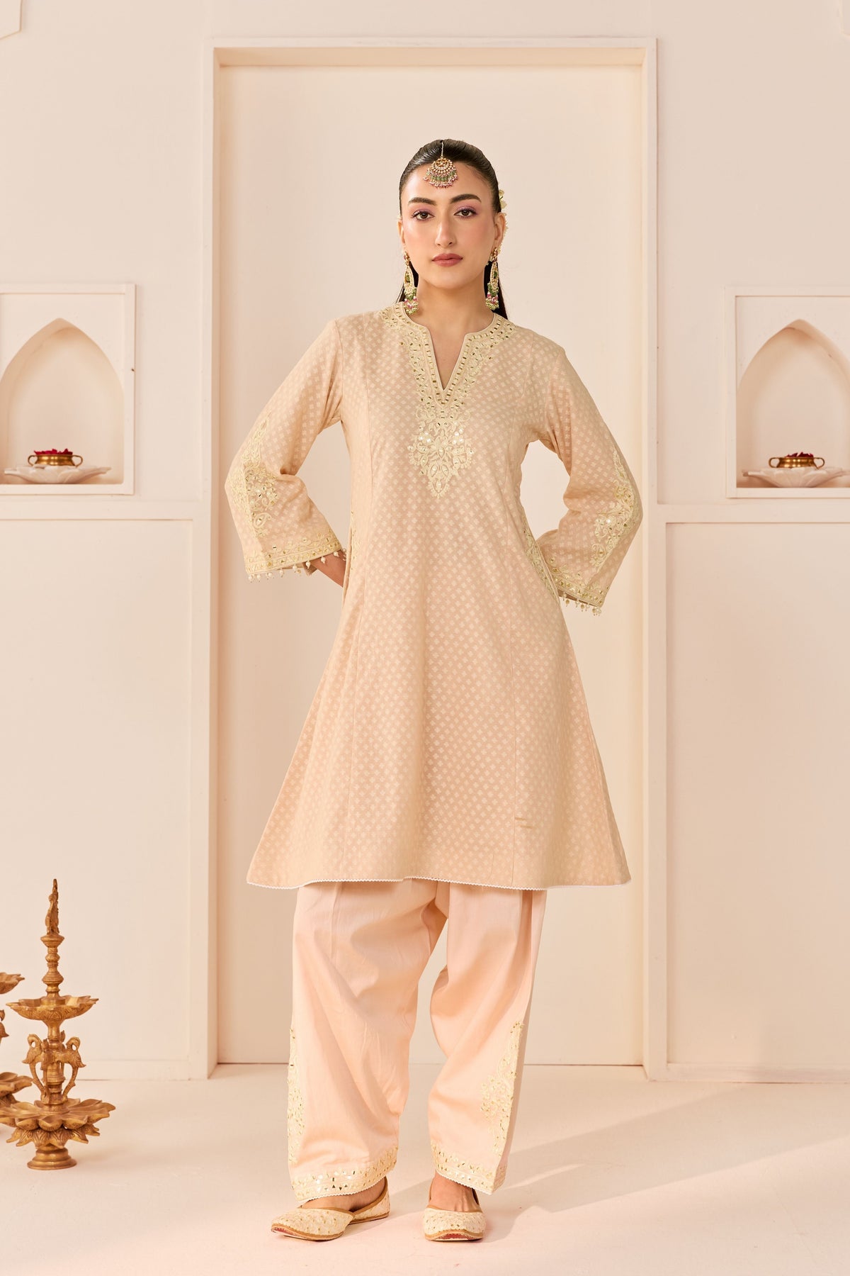 Reem Carnation Pink Short Choga Set
