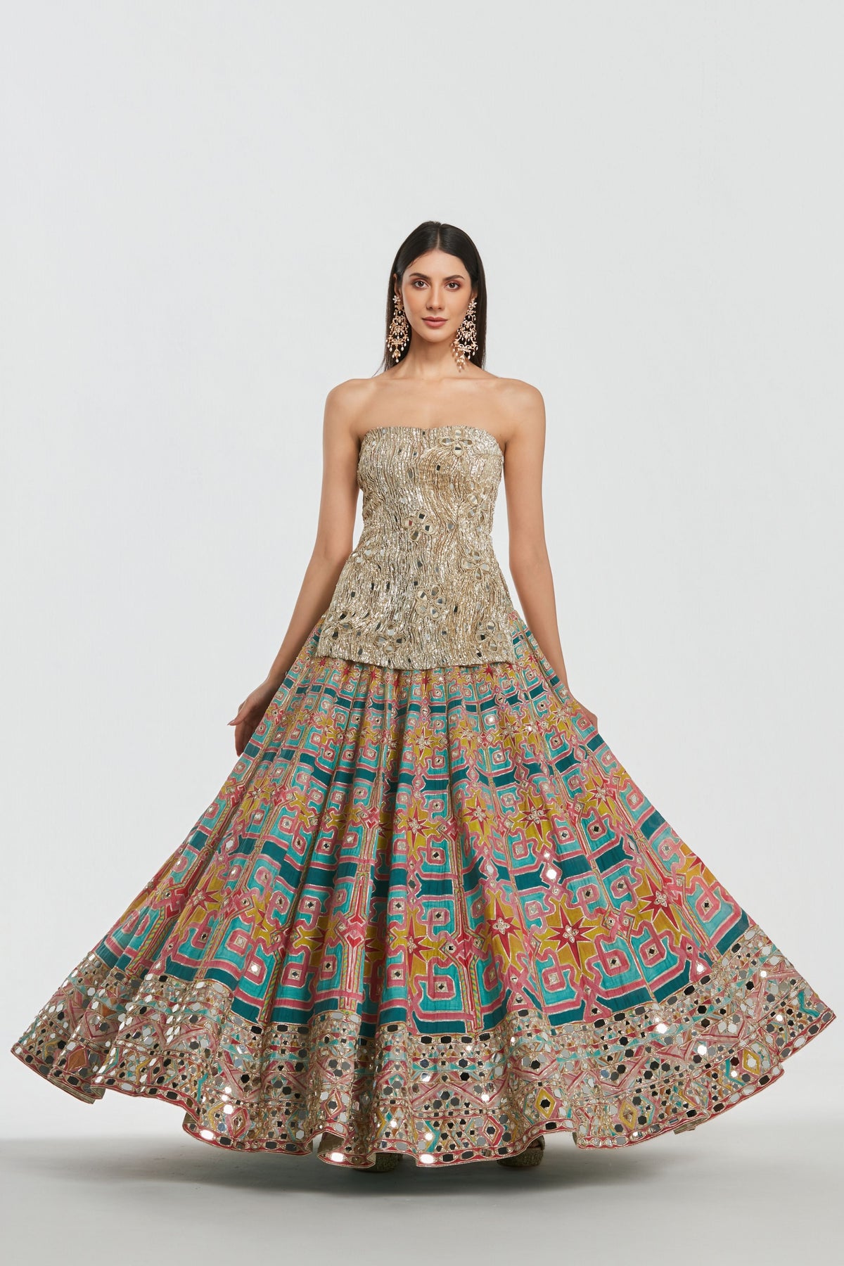 Mehru Lehenga Set