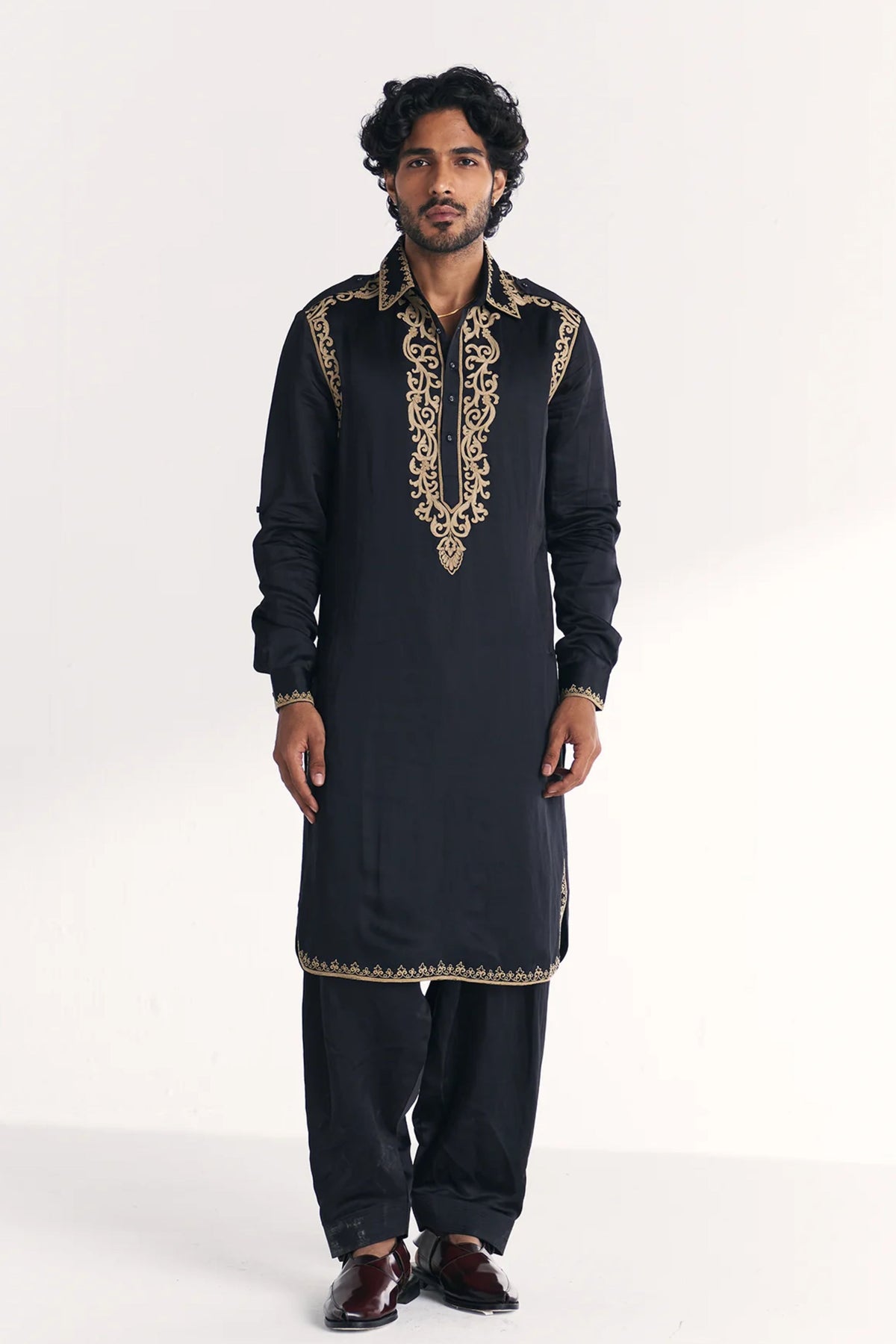 Wajad Black Pathani Kurta Set