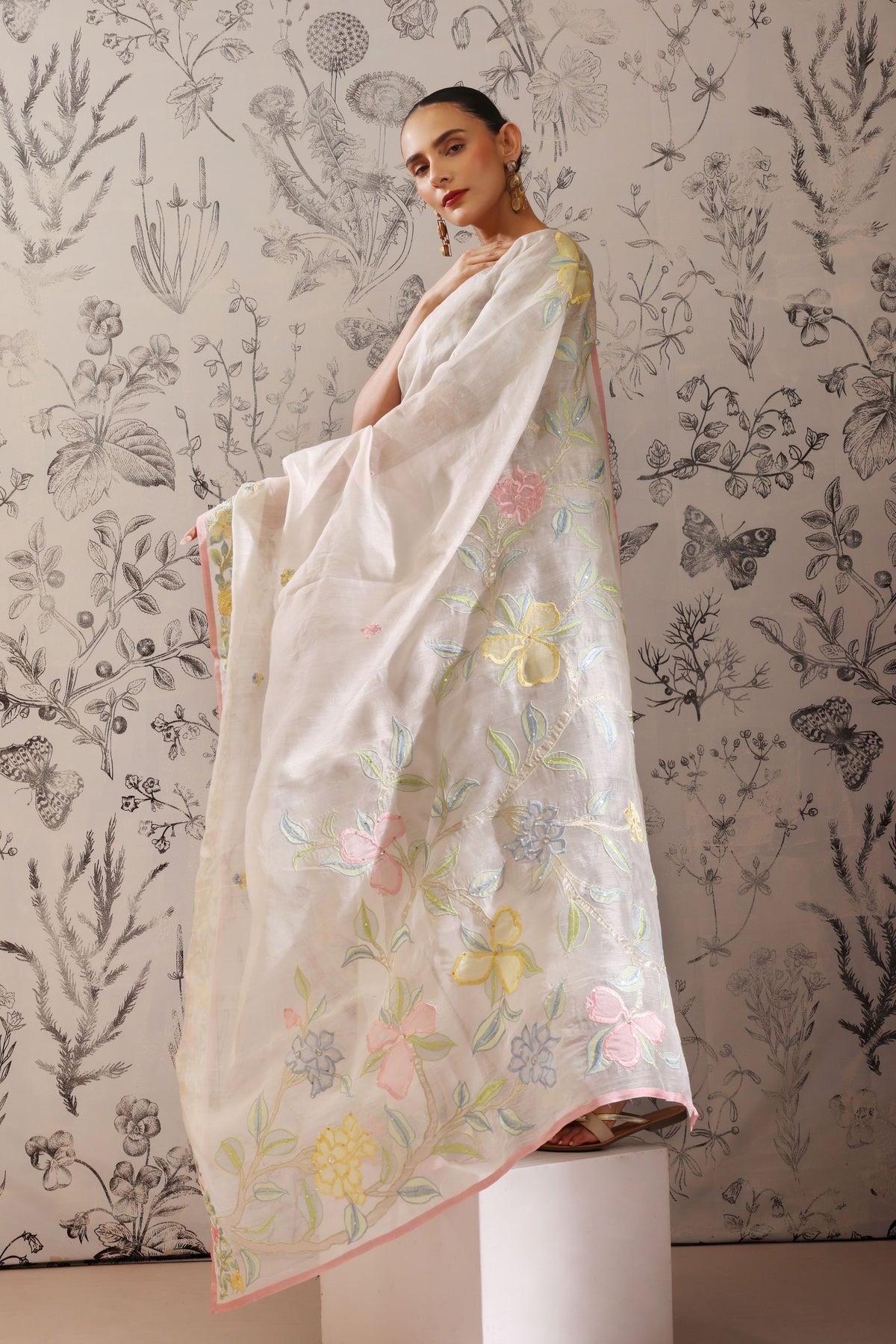 Latika Saree Set