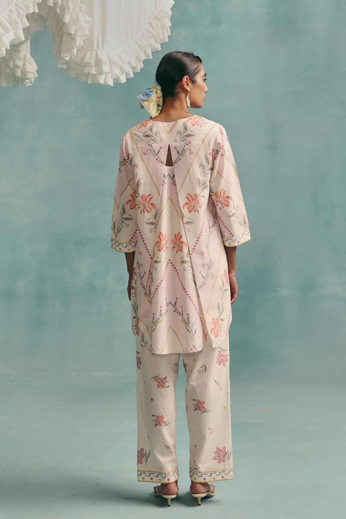 Hibiscus Ecru Tunic Set