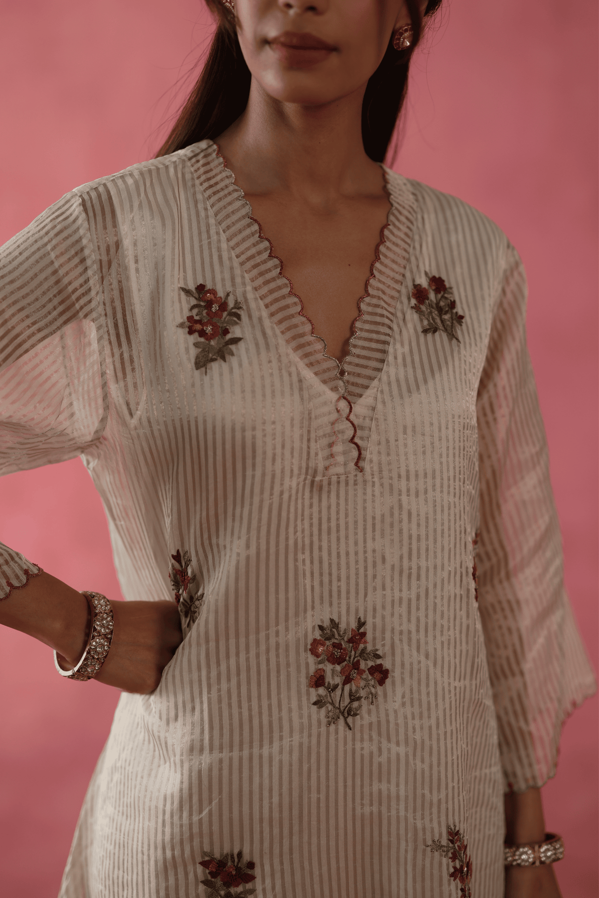 Ivory Shakkar Kurta Set