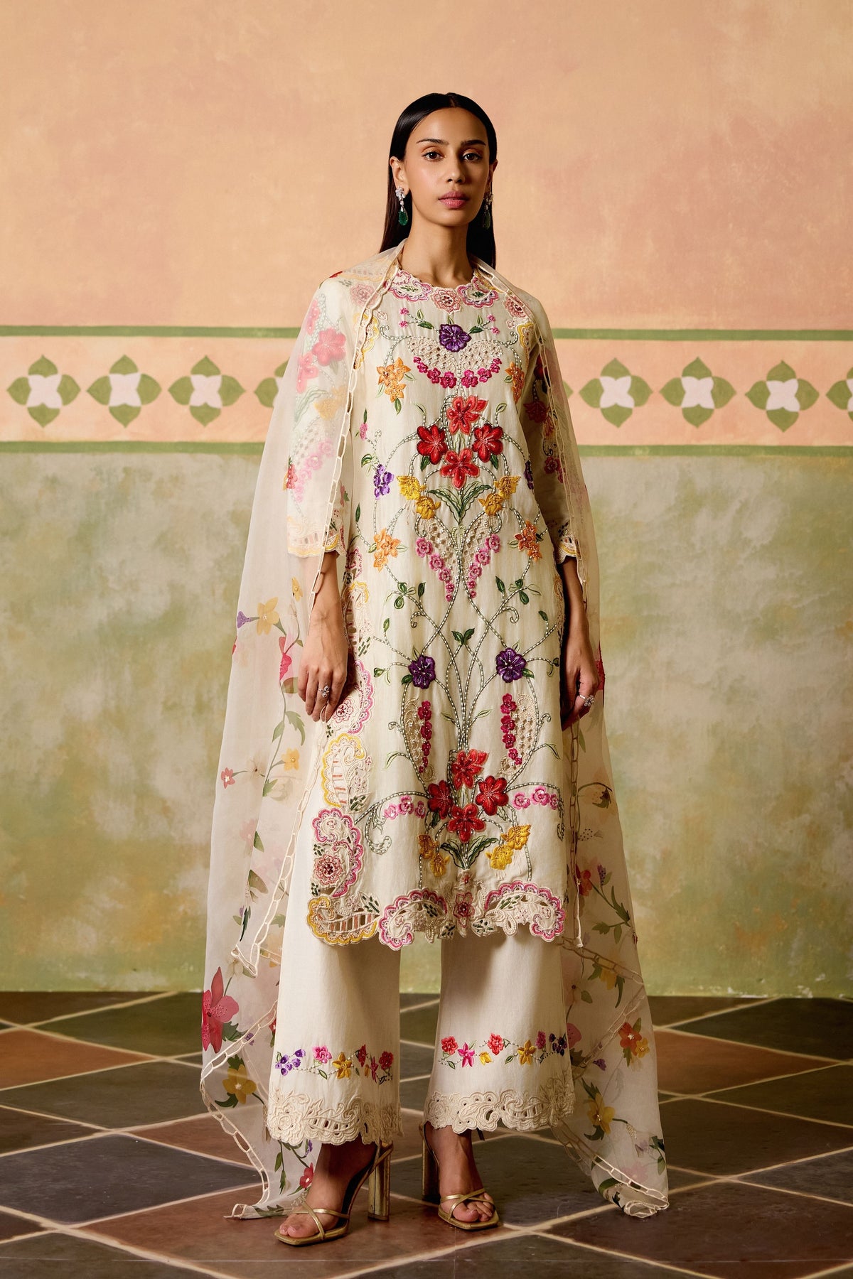 Ivory Floral Print Dupatta