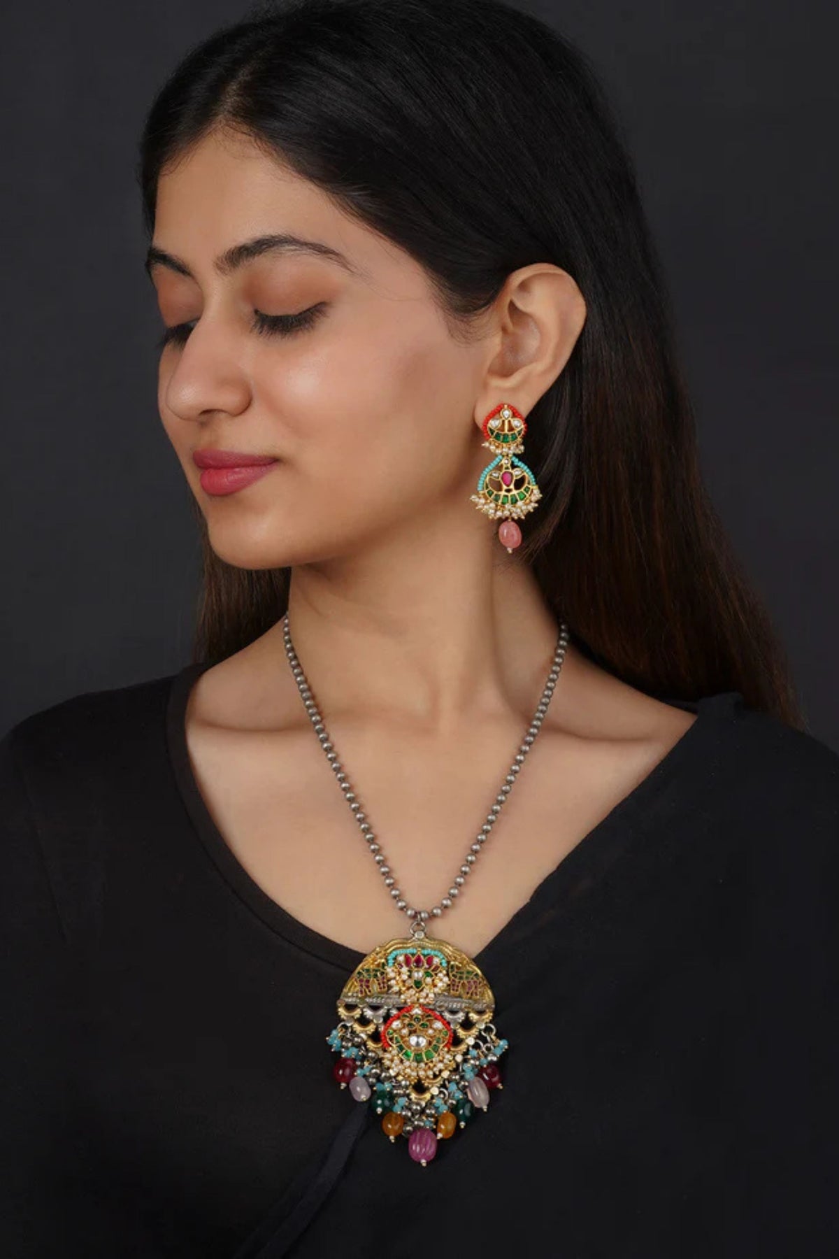 Multicolor Tribal Necklace Set