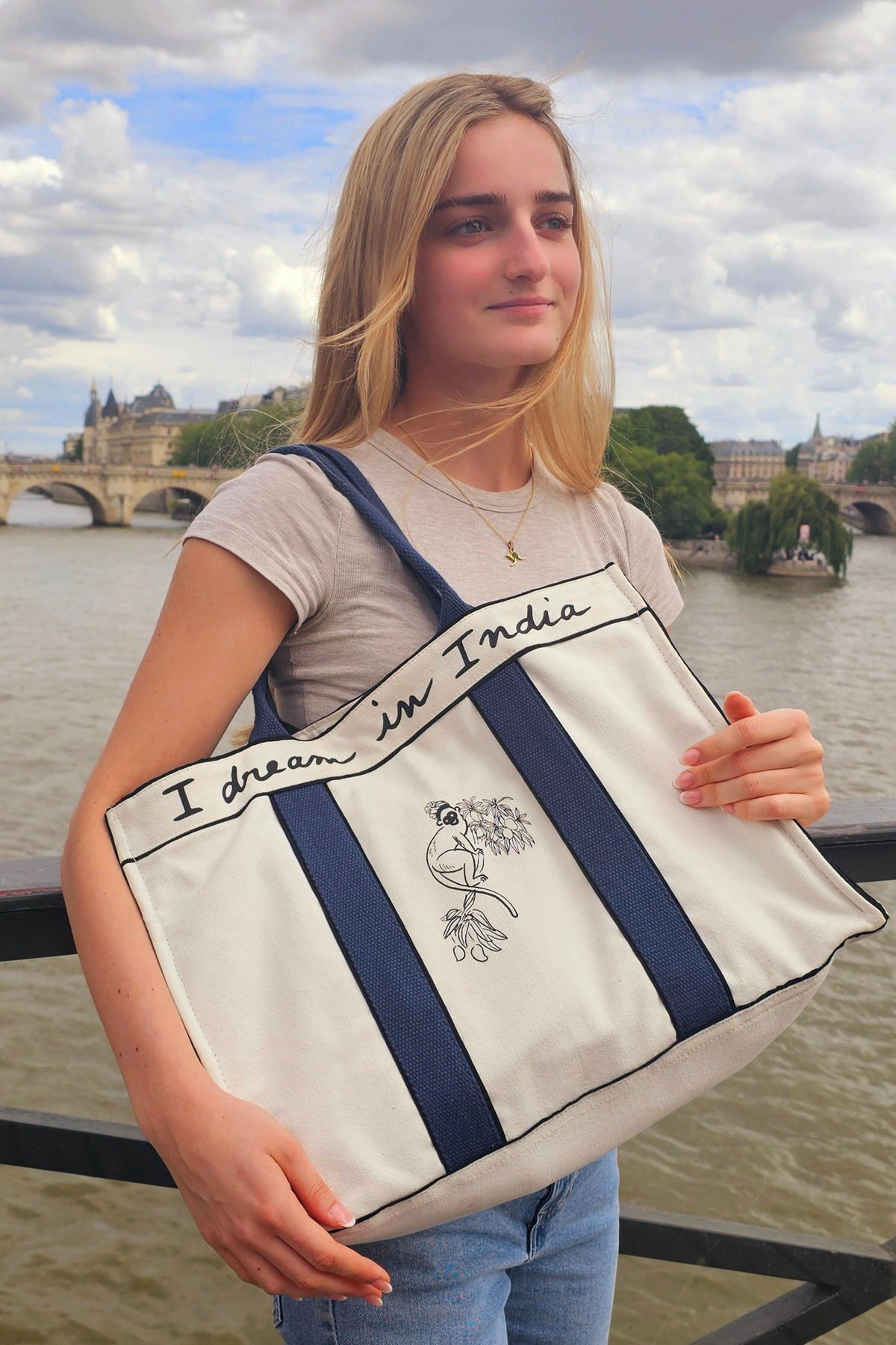 The India Tote in Jodhpur Blue Bag