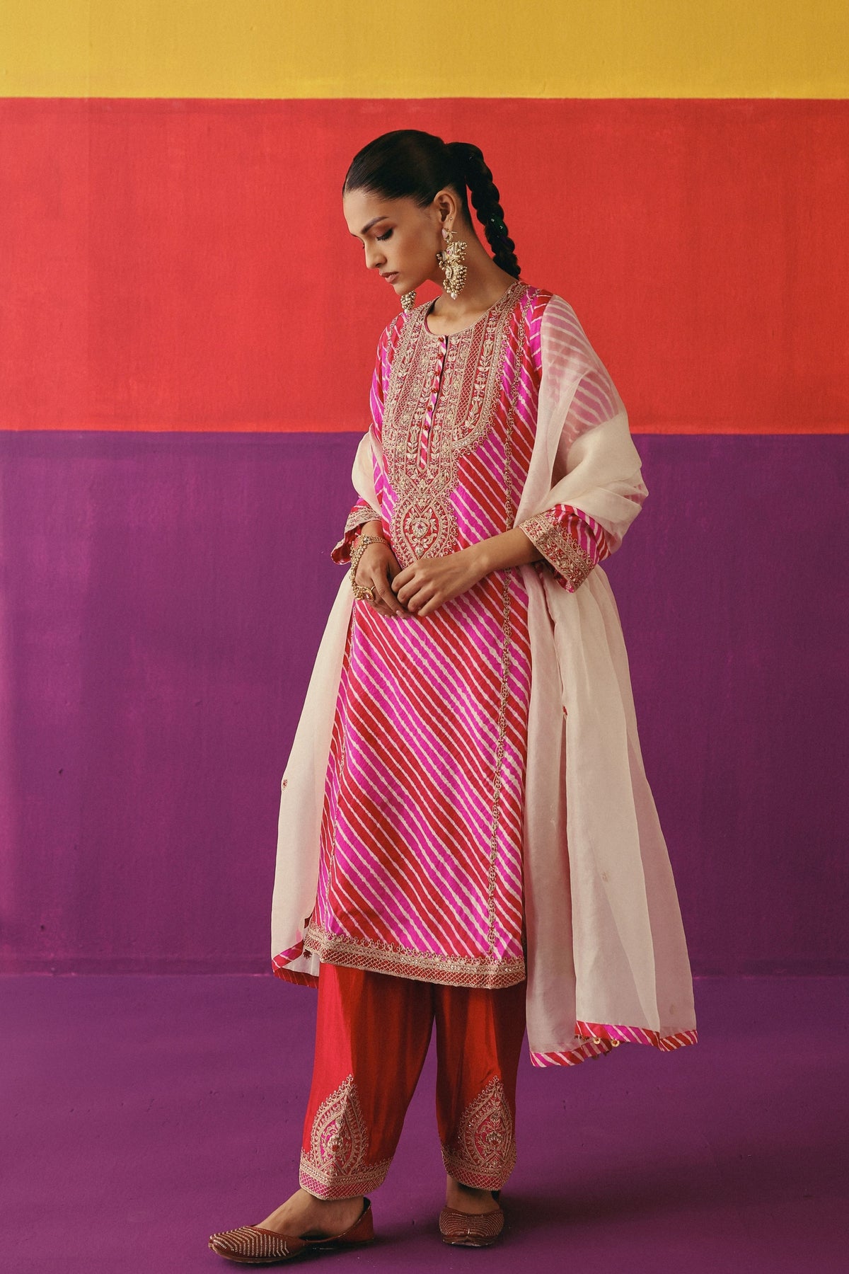 Gulnaar Leheriya Kurta Set