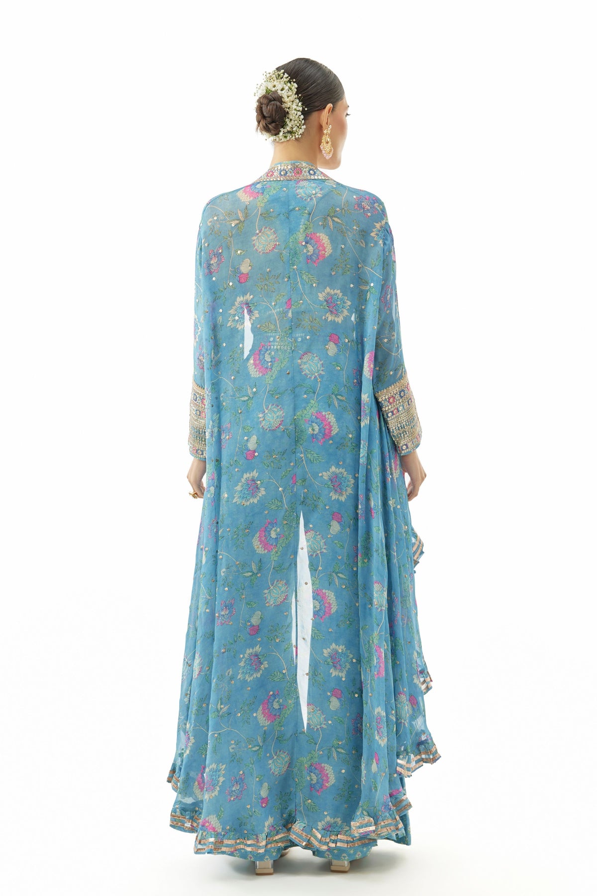 Gunjan Cape Set