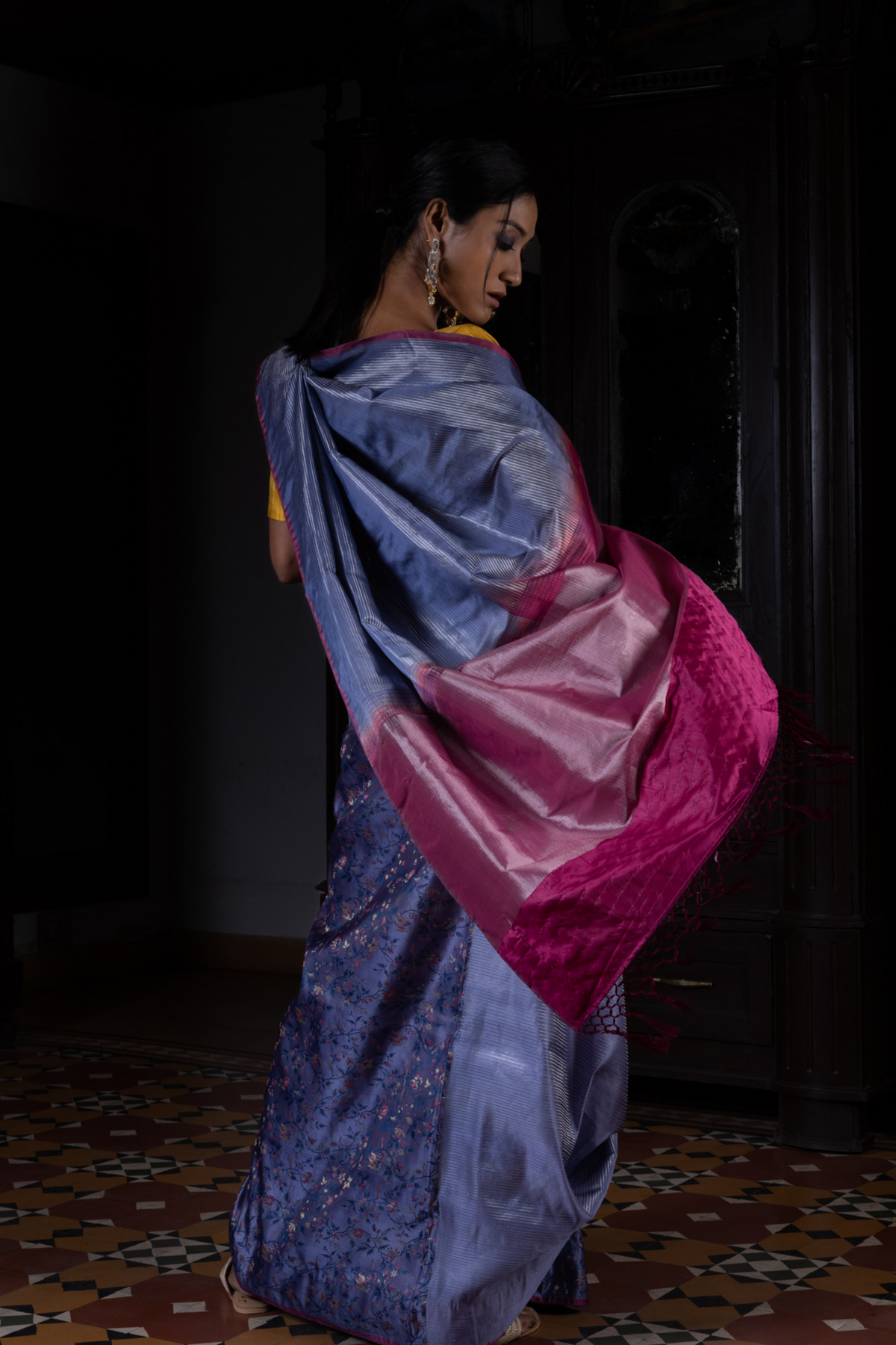 Pushp Rekha Blue Tanchoi Benarasi Handloom Sari