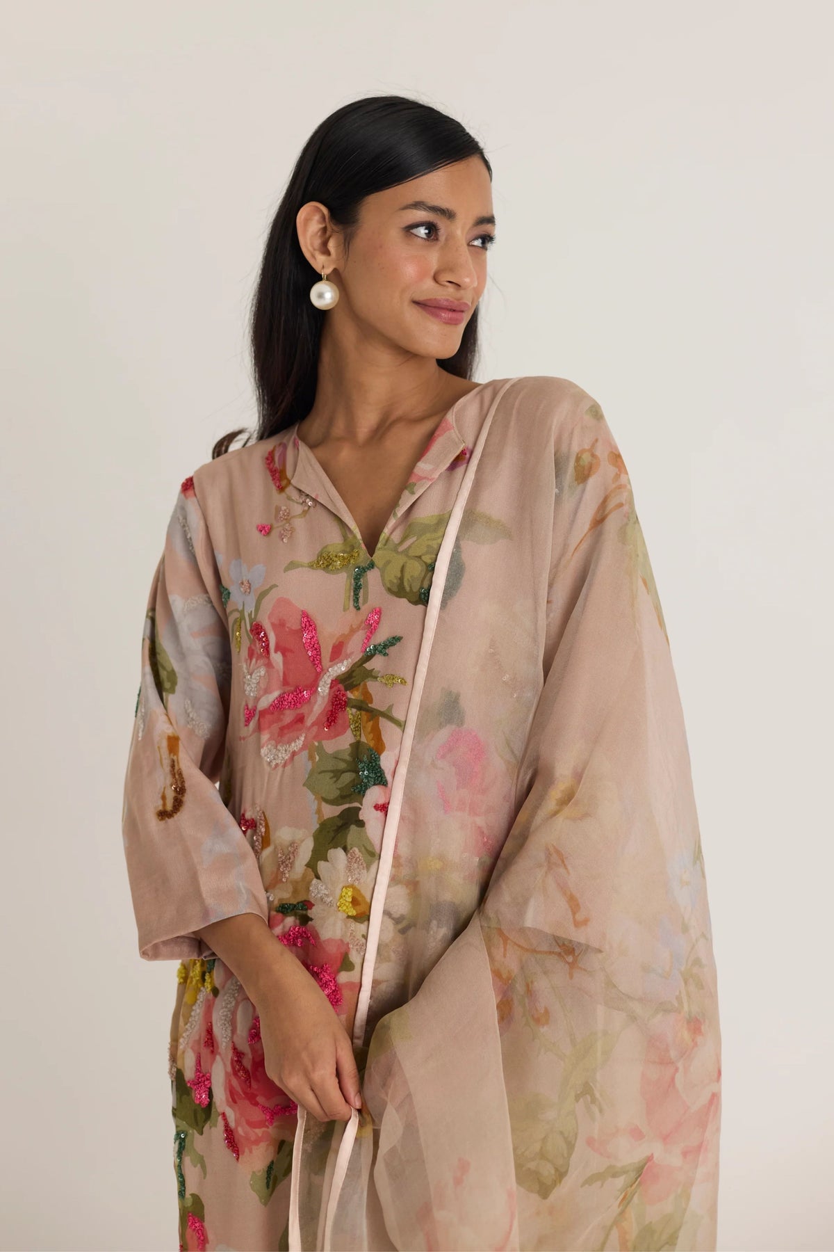 Hazel Embroidered Kurta Set