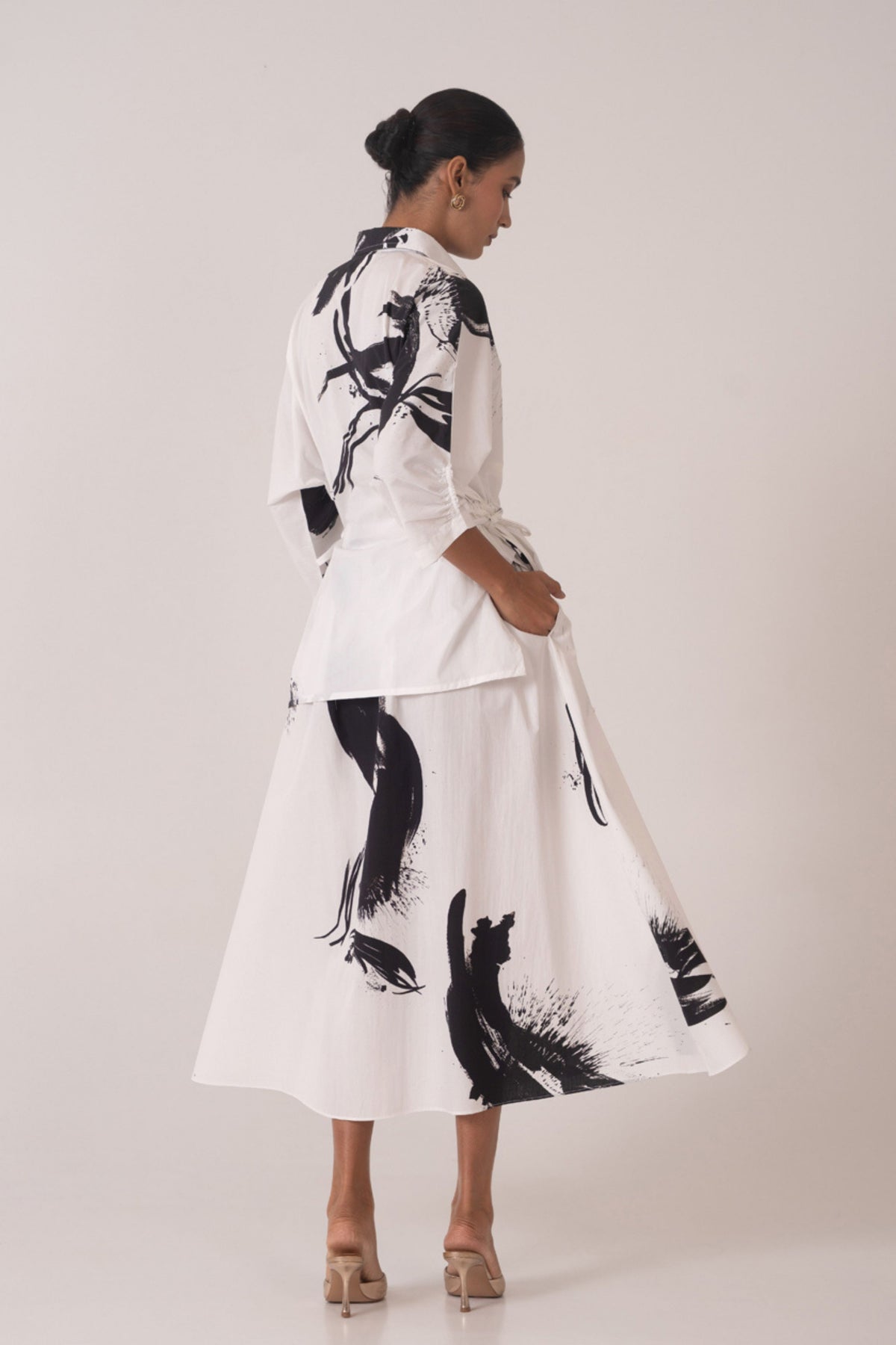 Tone White Black Shirt