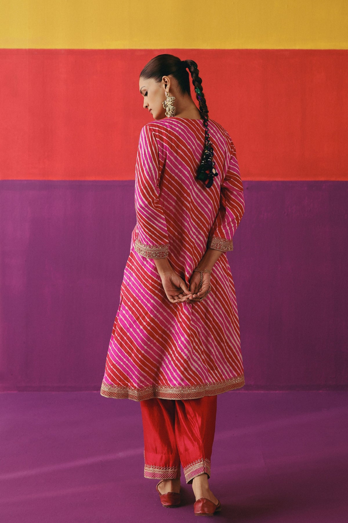 Gulnaar Leheriya Kurta Set