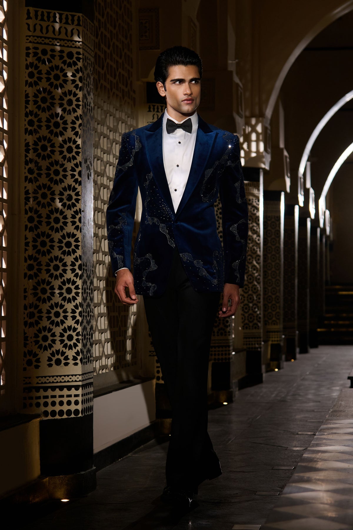 Eclipse Tuxedo Set
