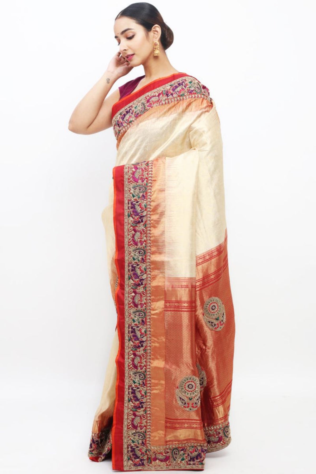 White kanchipuram saree