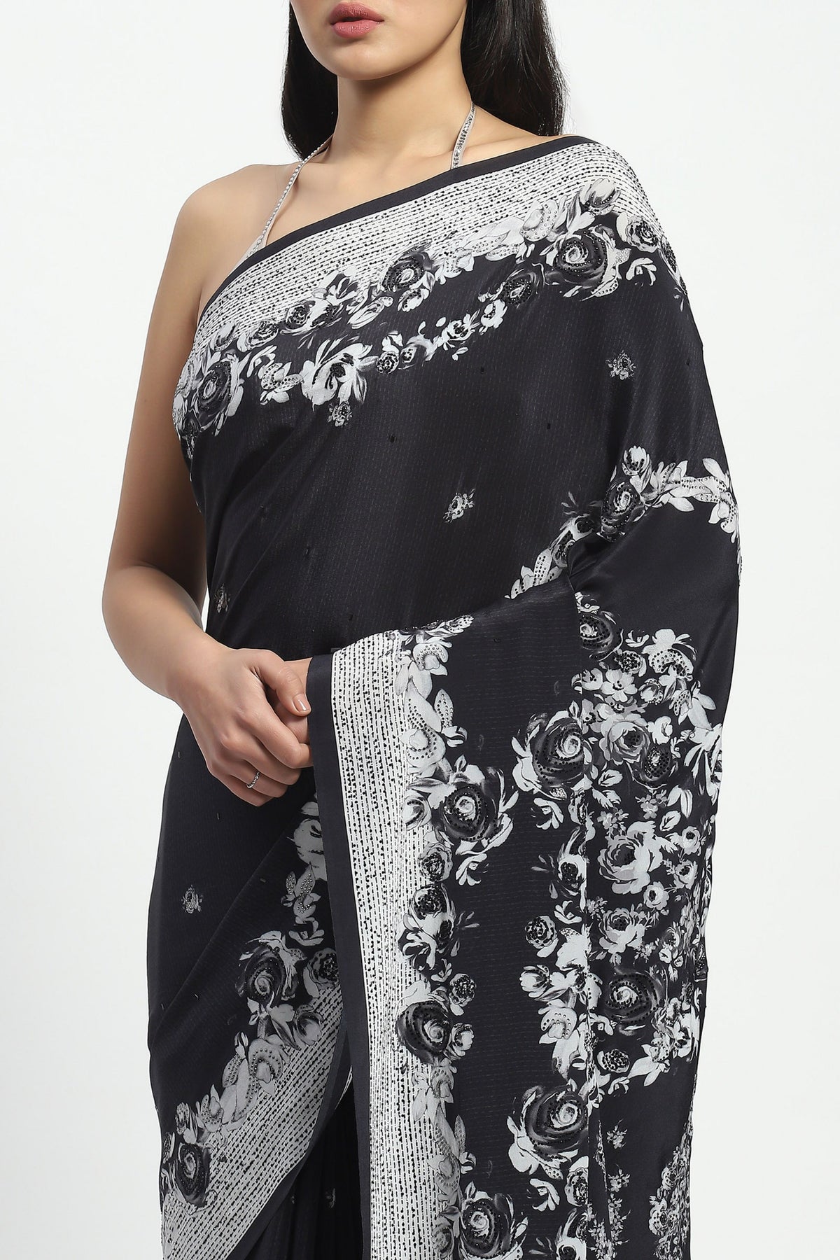Esvele Saree