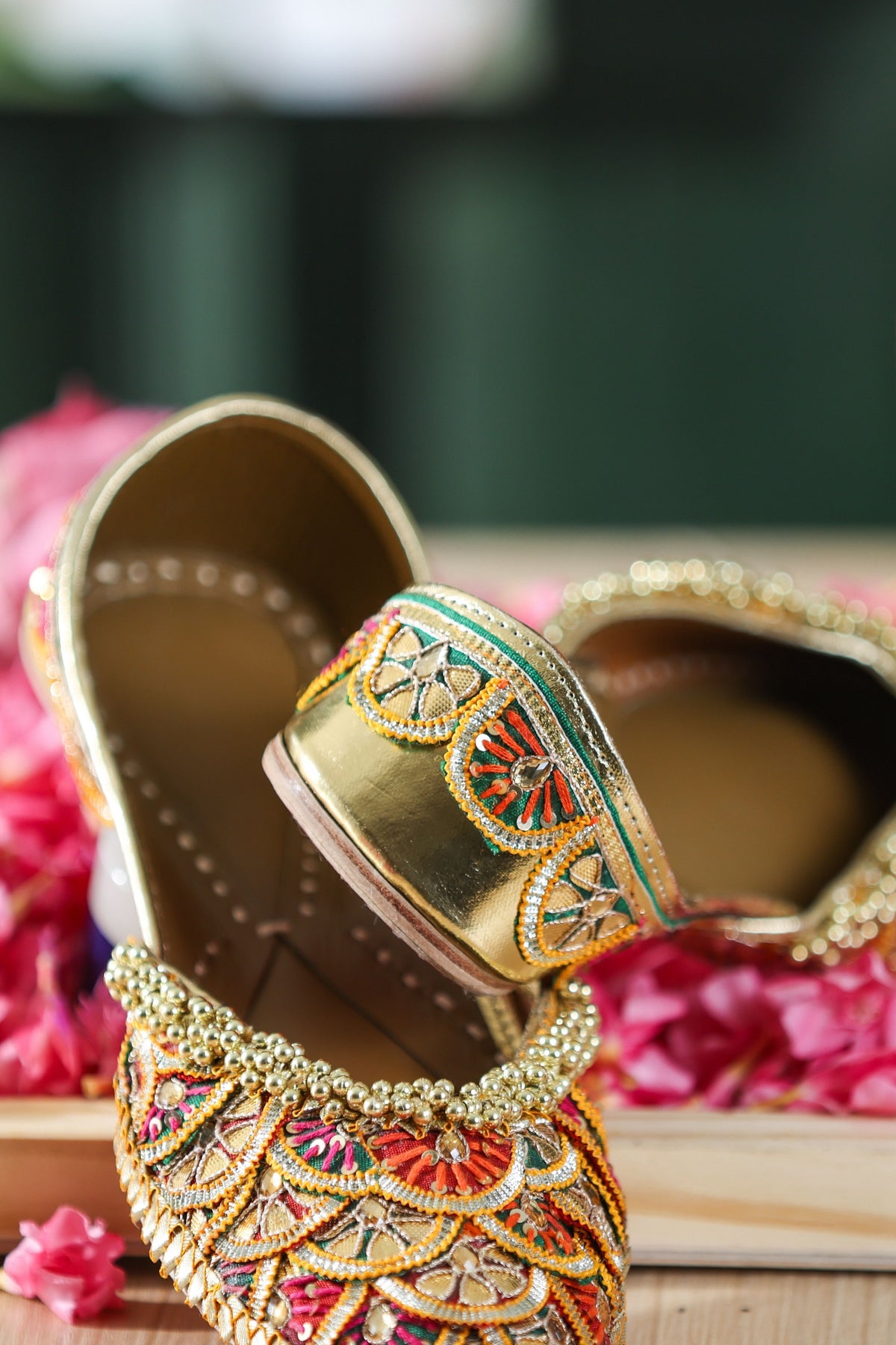 Vireya Multicolor Jutti