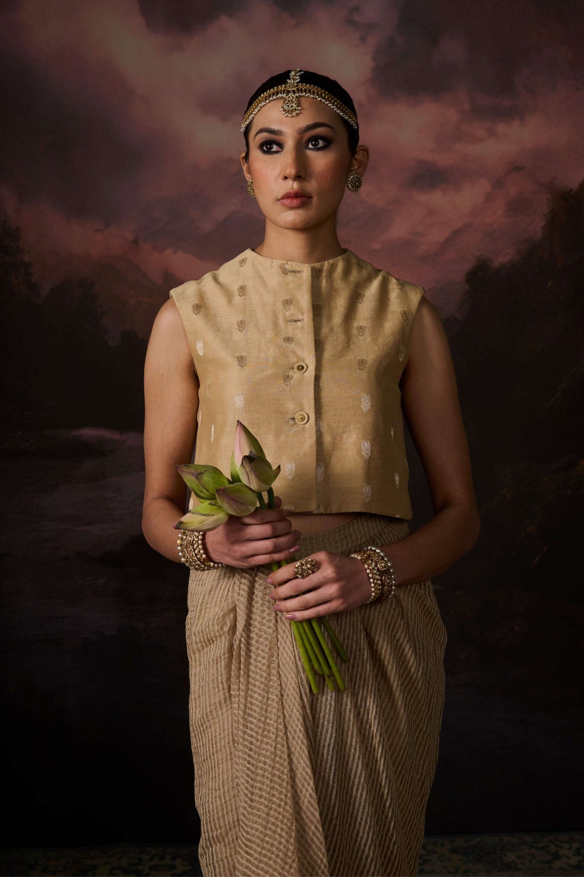 Malik Gilet Nari Skirt