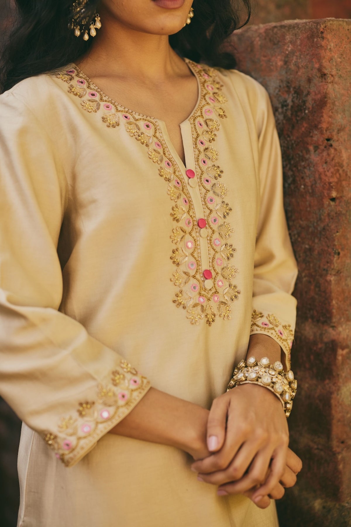 Oshani Vritika Kurta and Pants