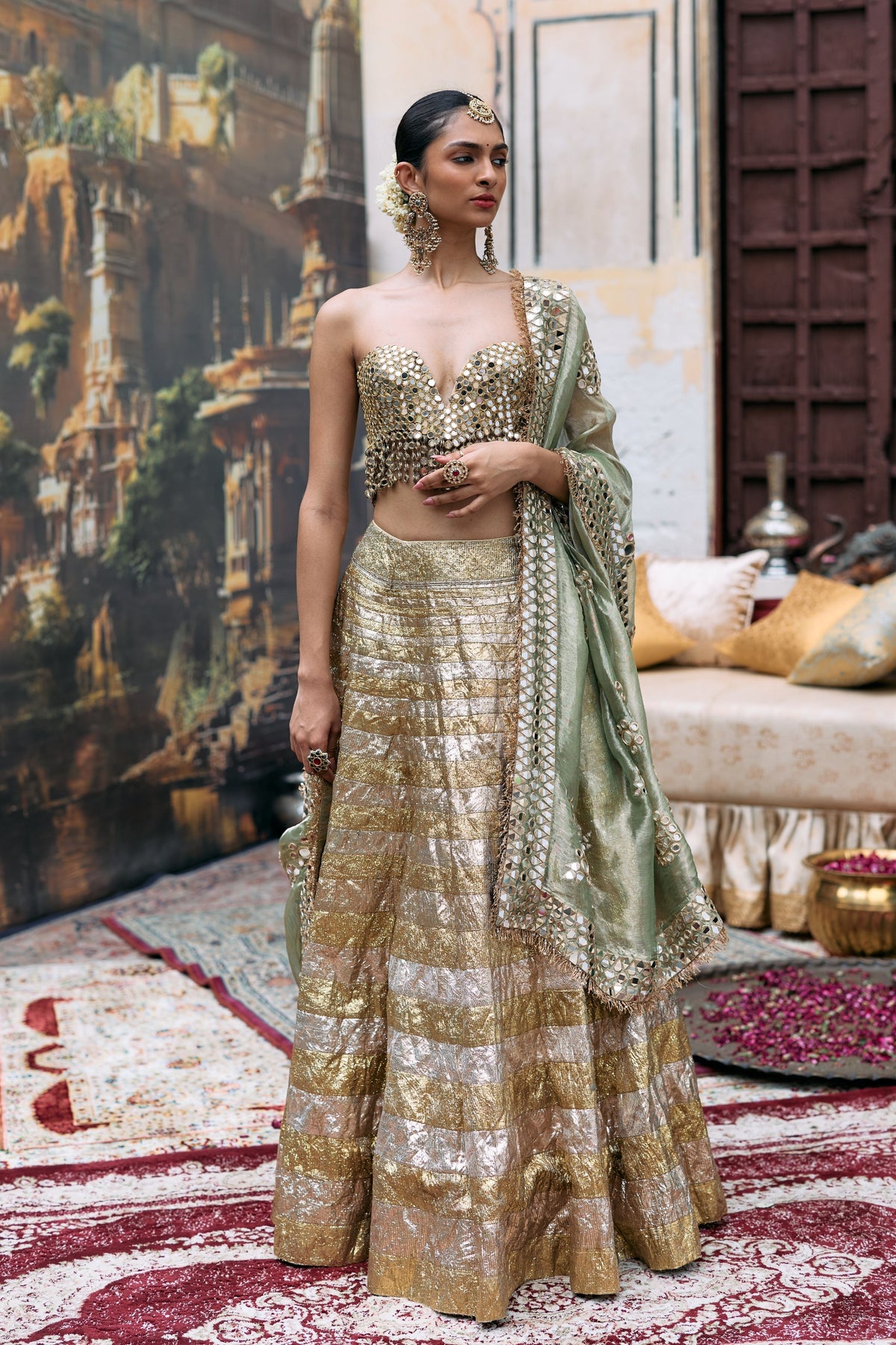 Kiran Sona Chandi Lehenga Set