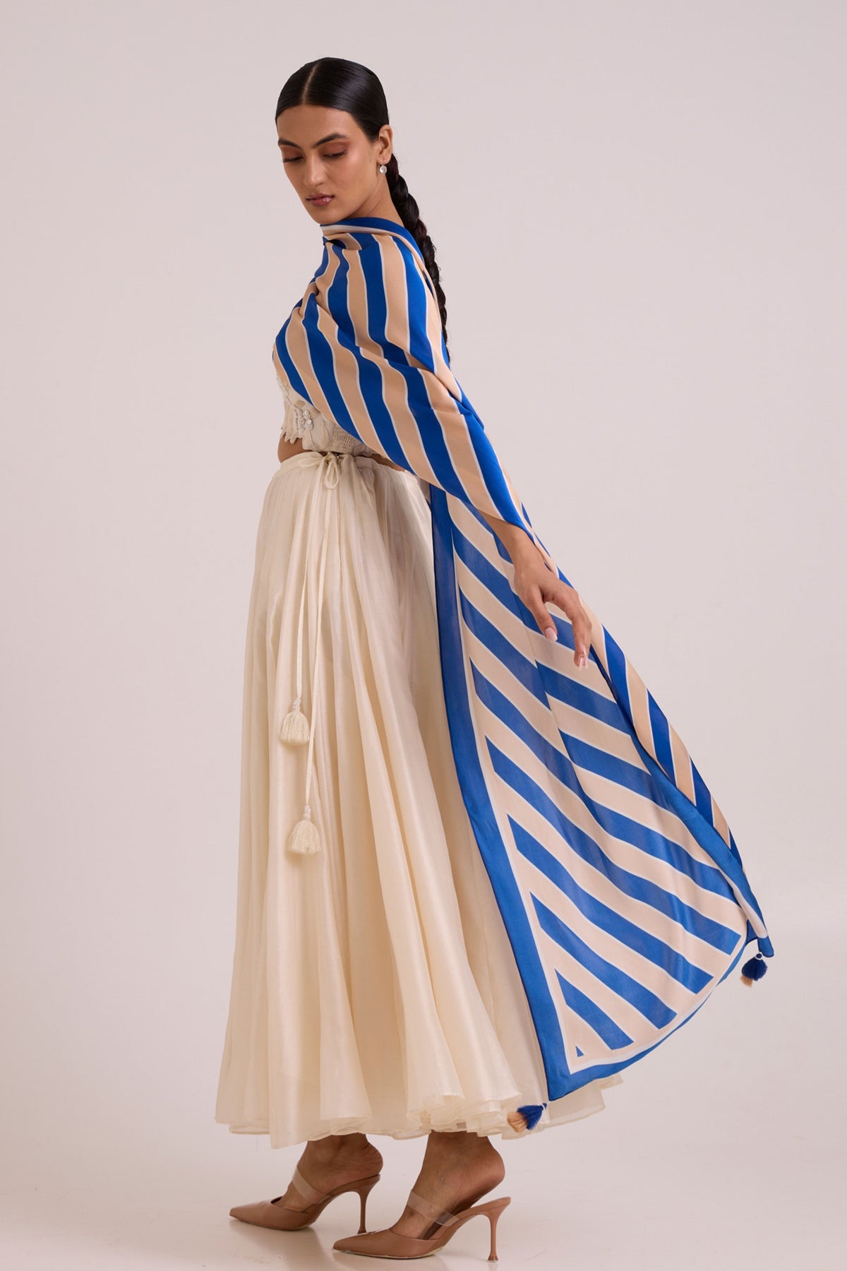 Hansa Snow Laden Skirt Set