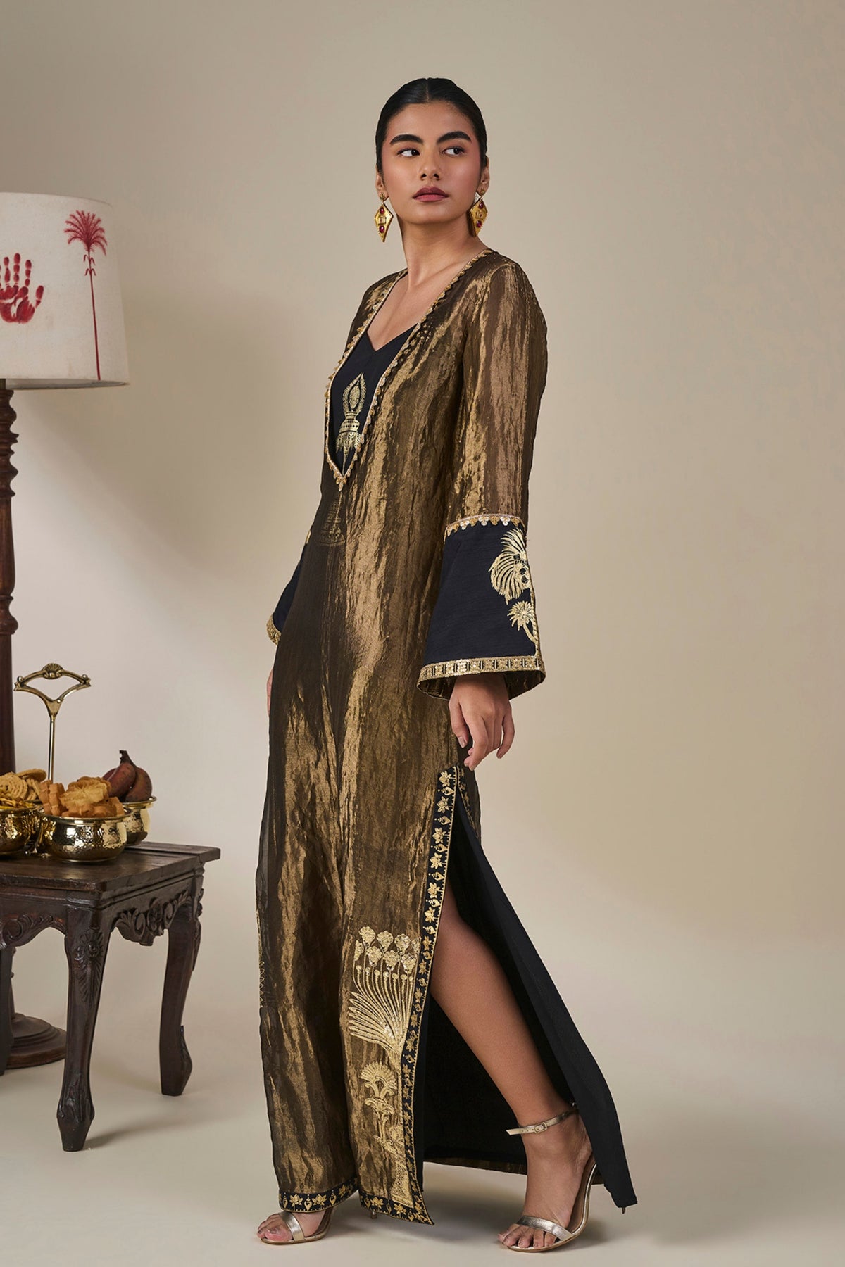Black Palm Pillar Kaftan