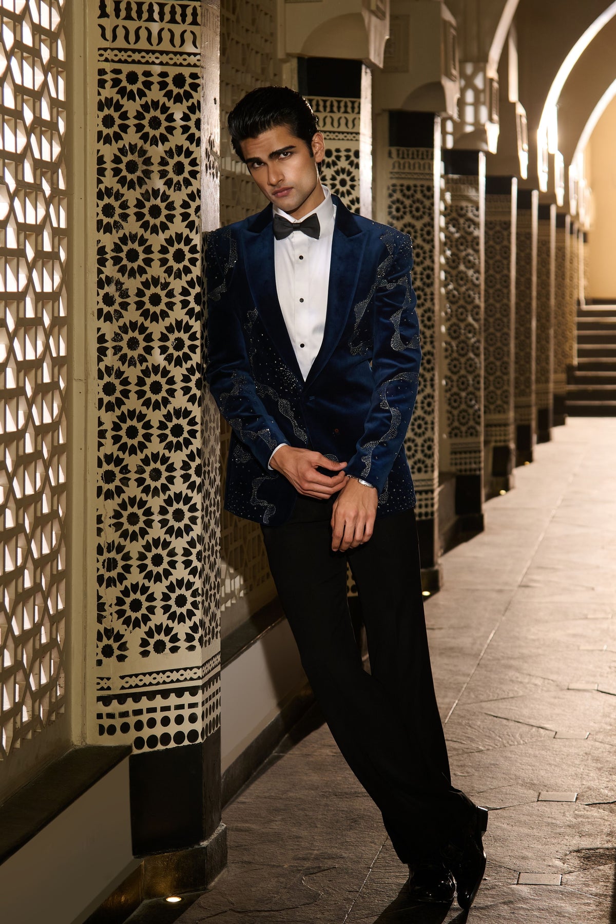 Eclipse Tuxedo Set