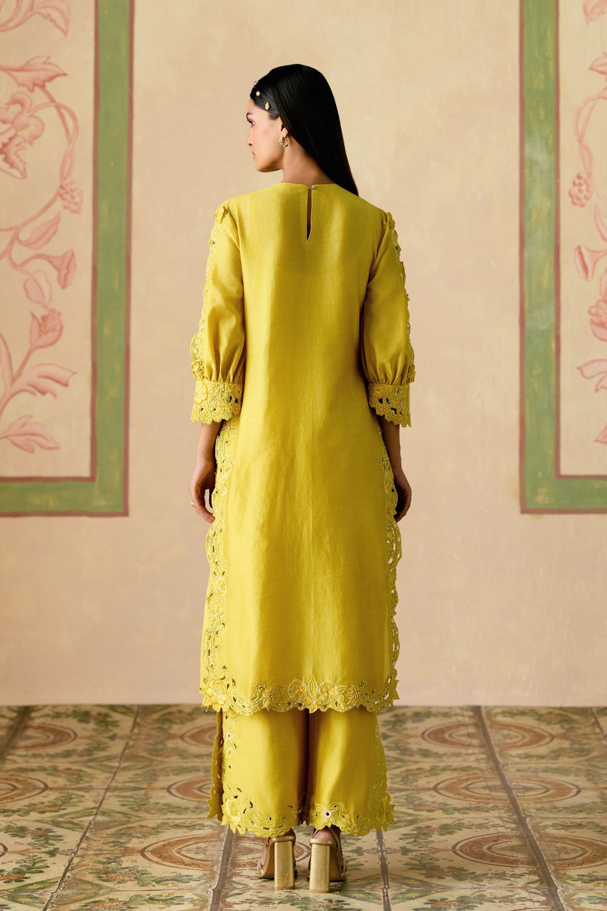 Yellow 3d Floral Kurta Set