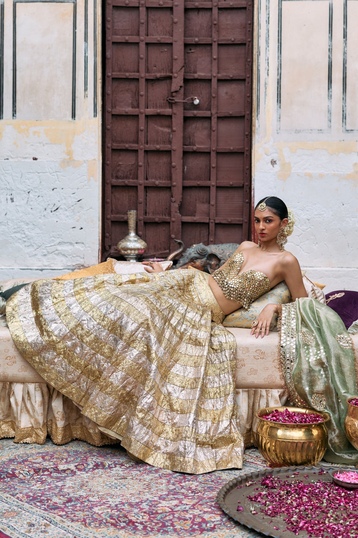 Kiran Sona Chandi Lehenga Set