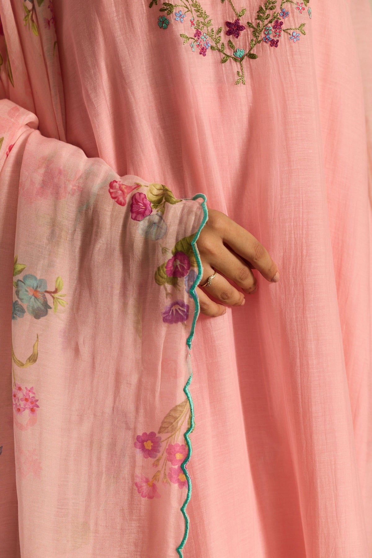 Ada Kurta Set