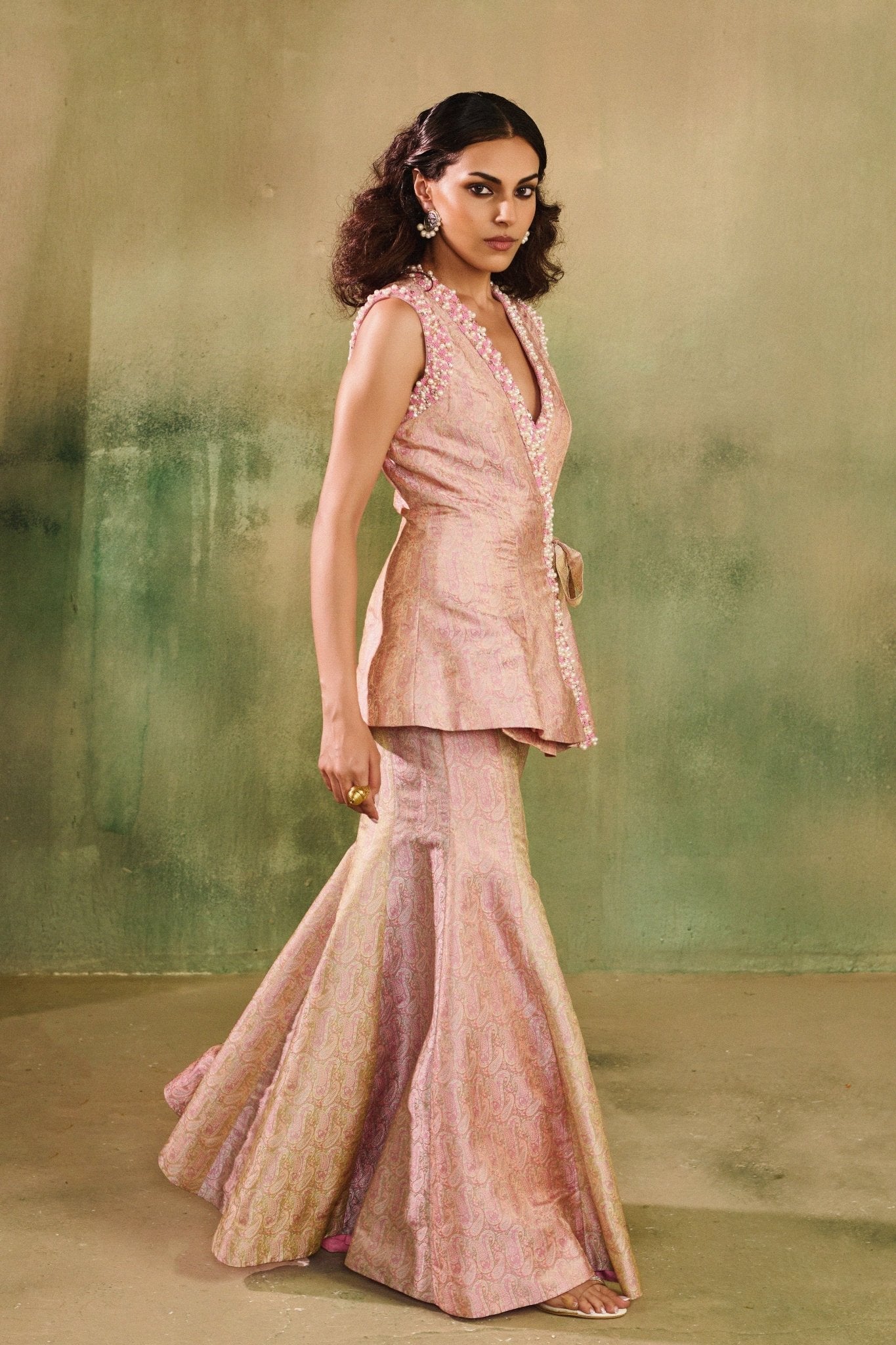 Rose Paisley Coord Set - Reeti Arneja - Elahe