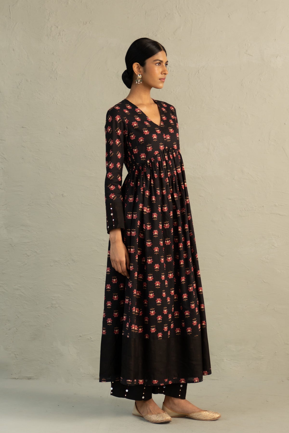 Black Anarkali Set