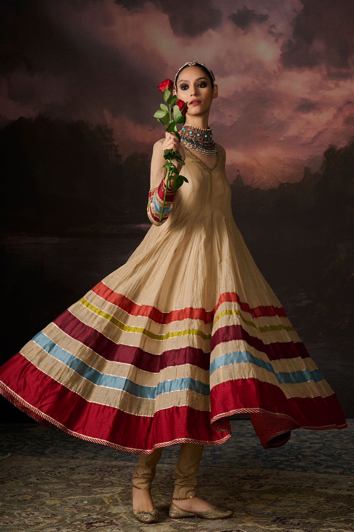 Naira Anarkali Set
