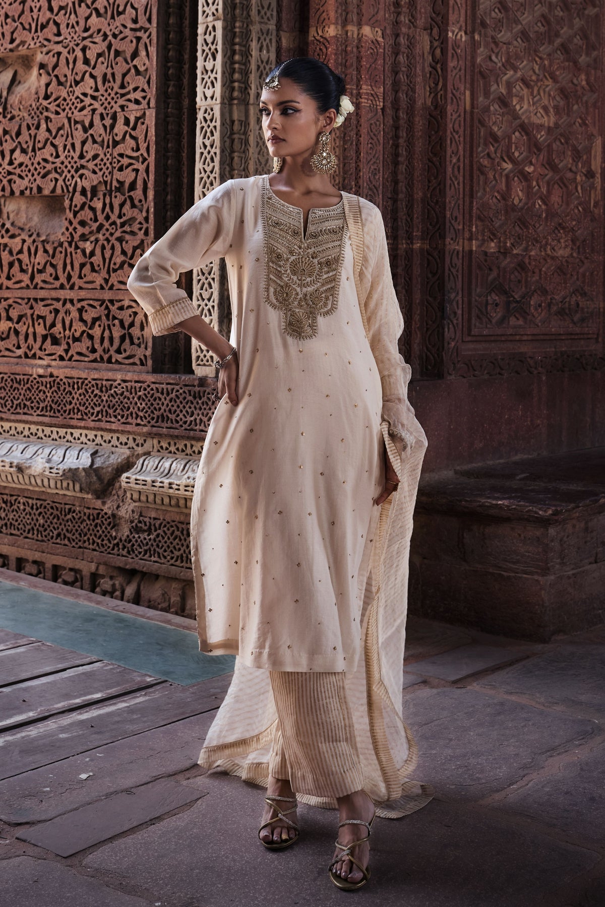 Erum Ivory Kurta Set