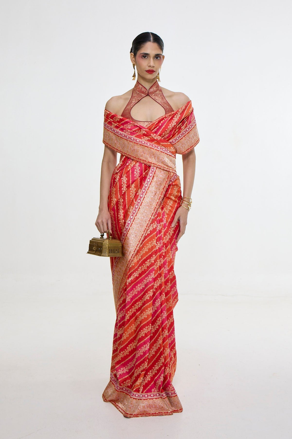 Handwoven Red Mashroo Silk Saree