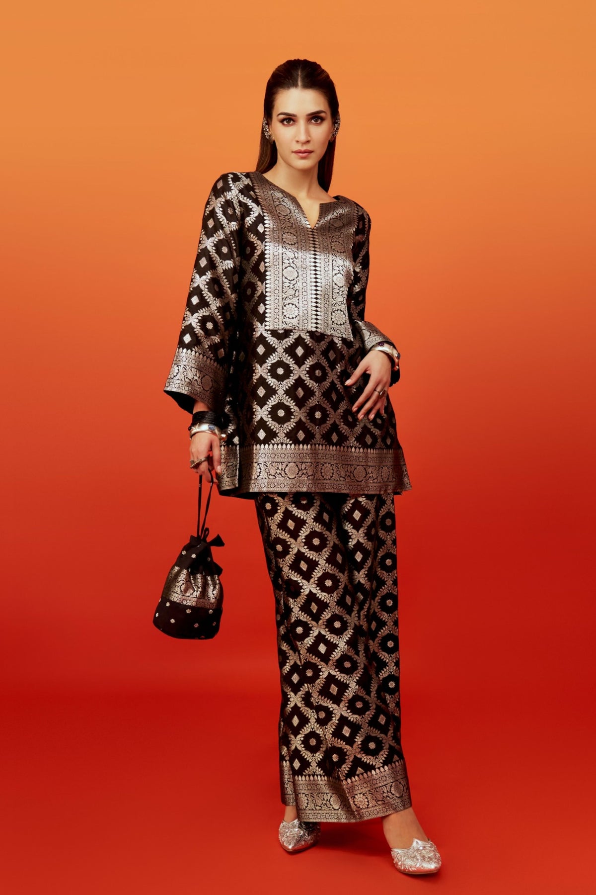 Kriti Sanon in Sobariko