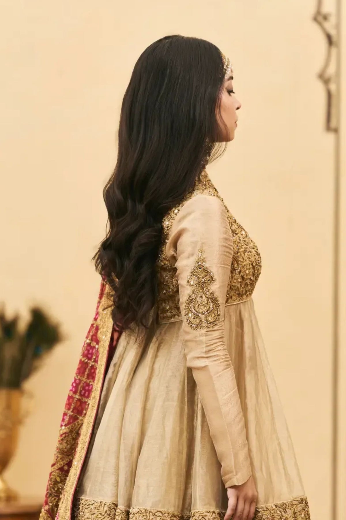 Sunhari Sharara Set