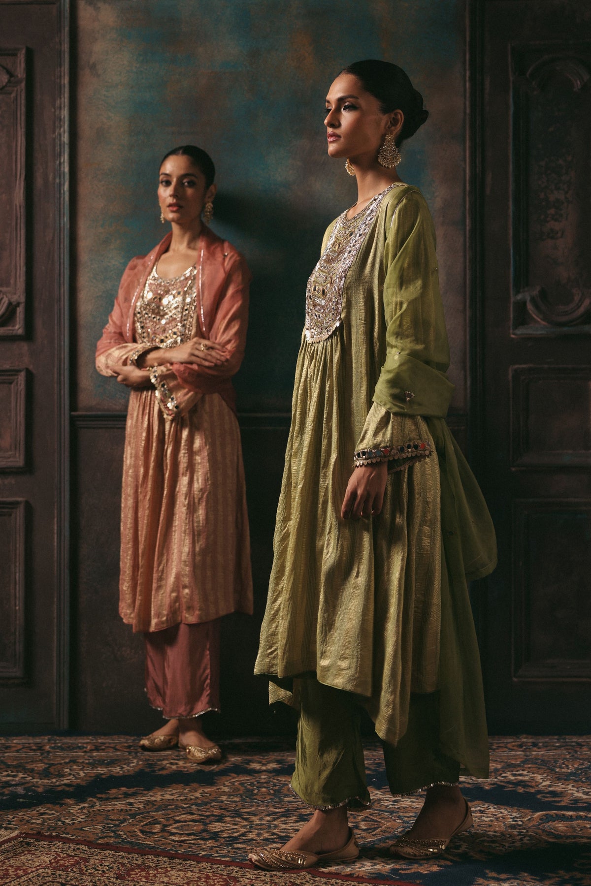 Naksh Kurta Set