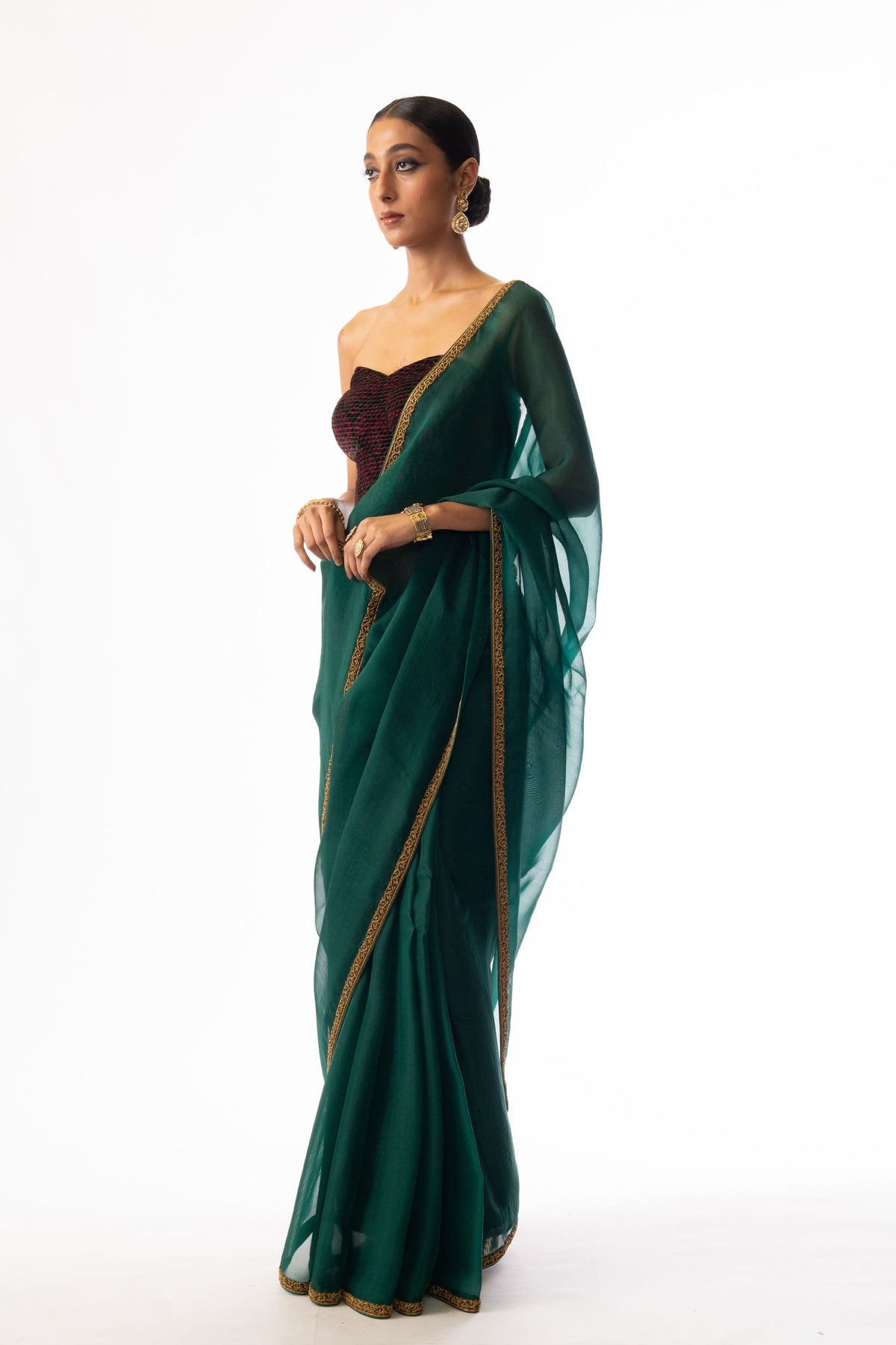 Madhavi Saree Set