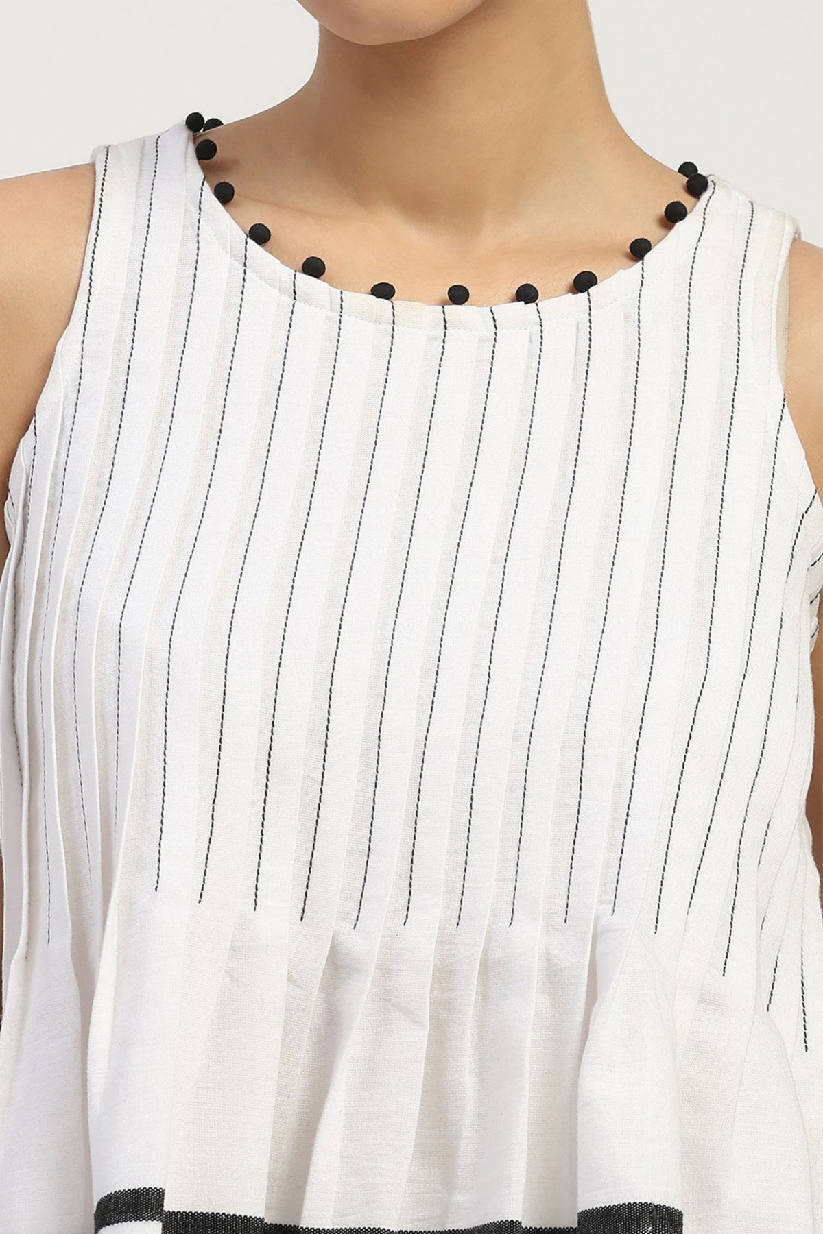 Dhoti Border Top