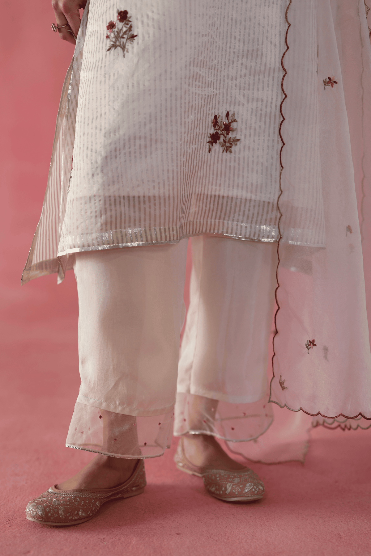 Ivory Shakkar Kurta Set