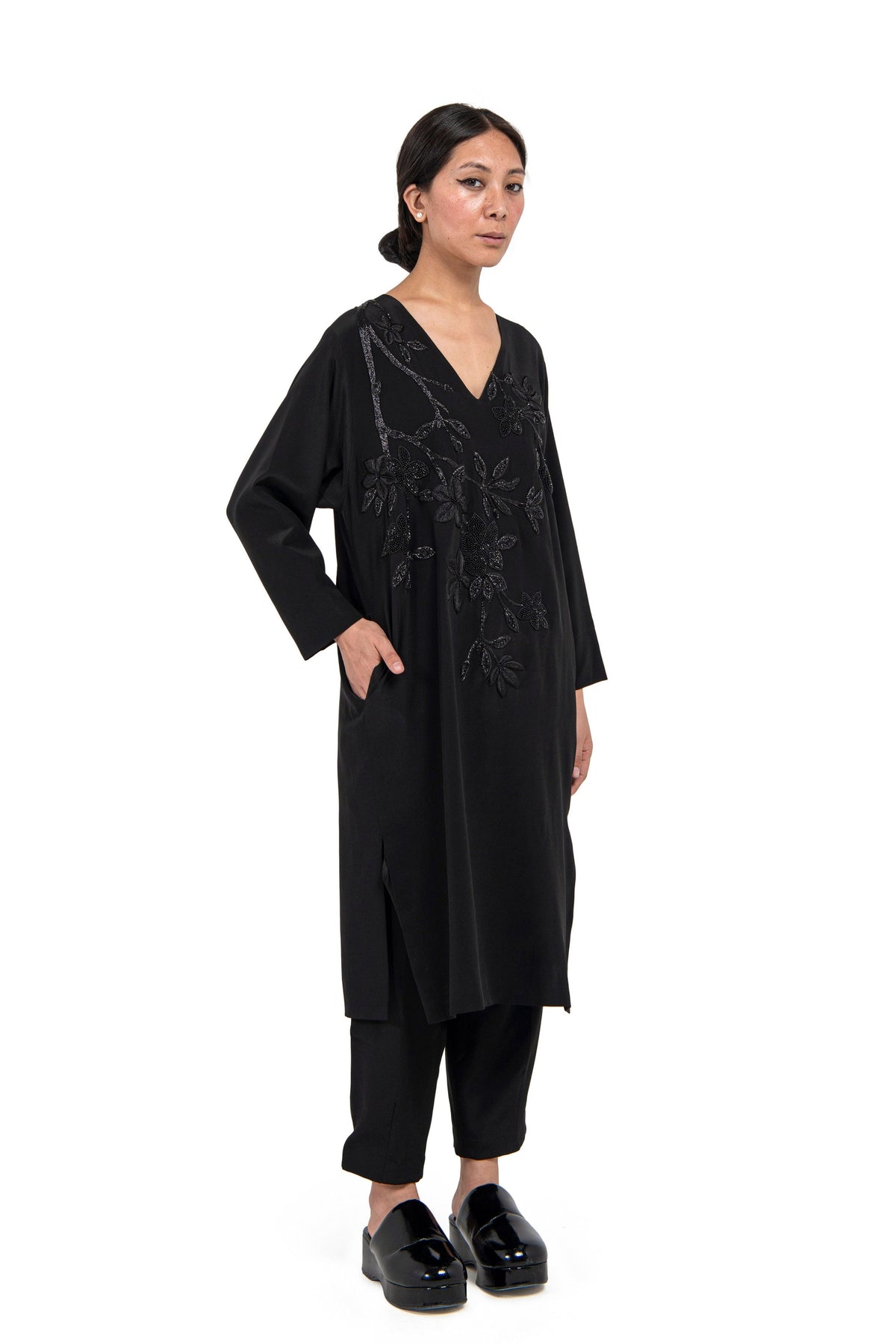 Furano &amp; Yui Black Kurta Set