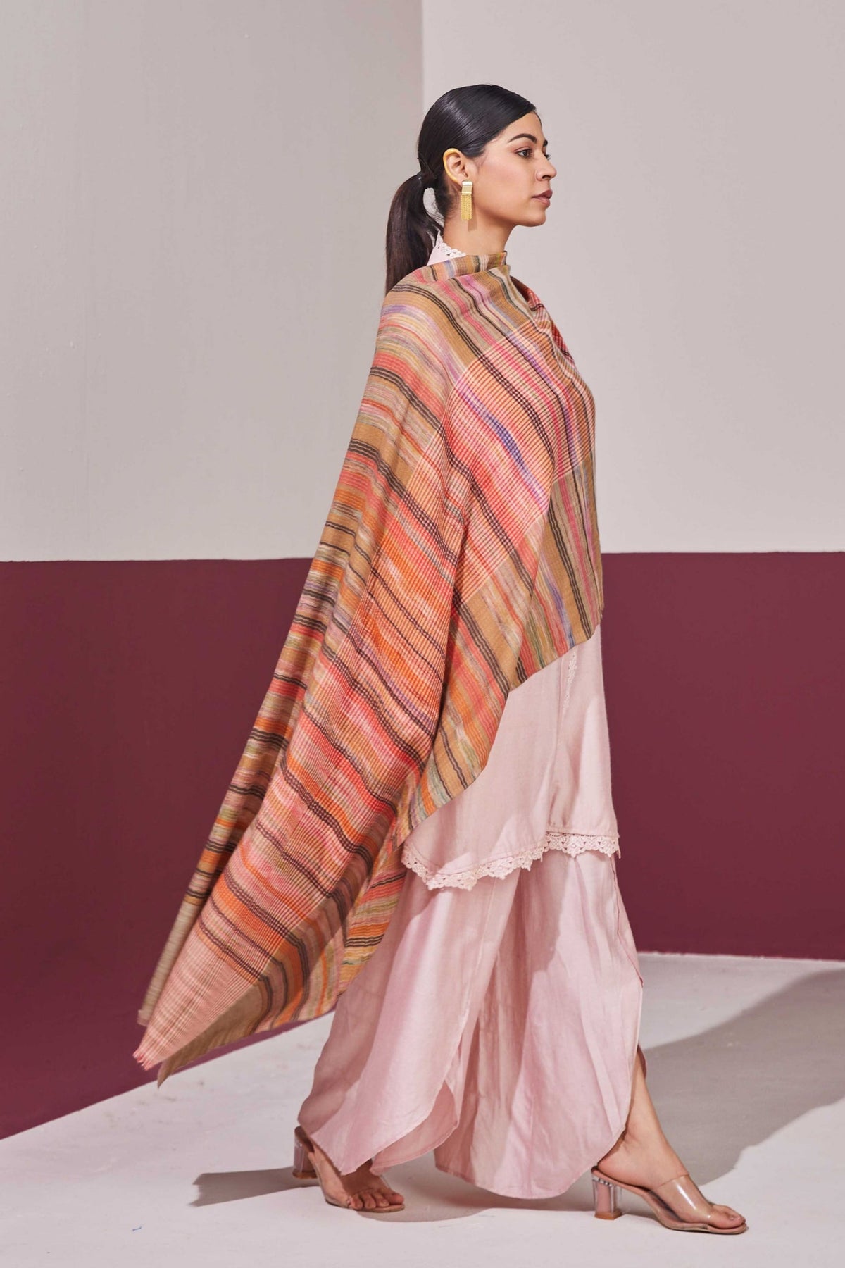 Reversible Stole in Multicolour