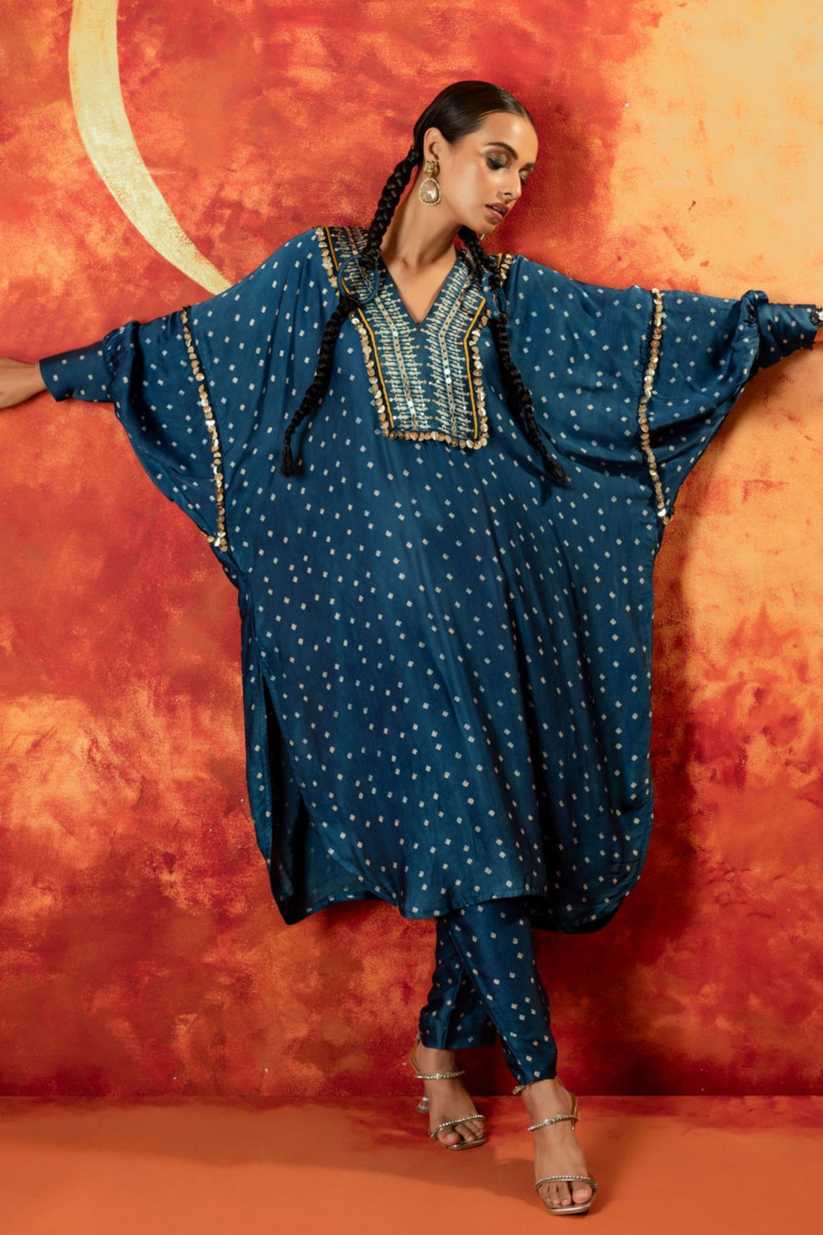 Hira Indigo Kaftan Set