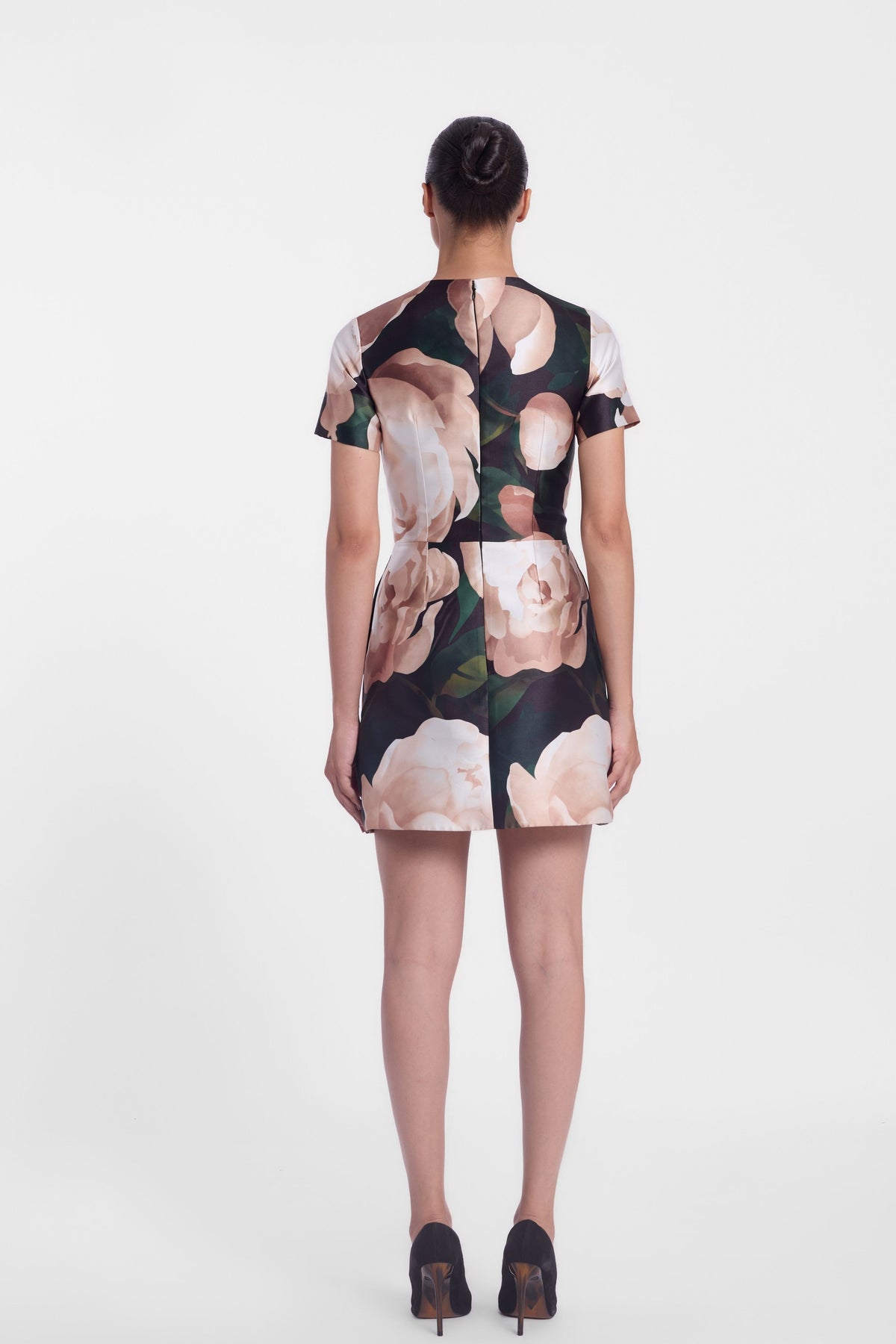Round Neck Mini