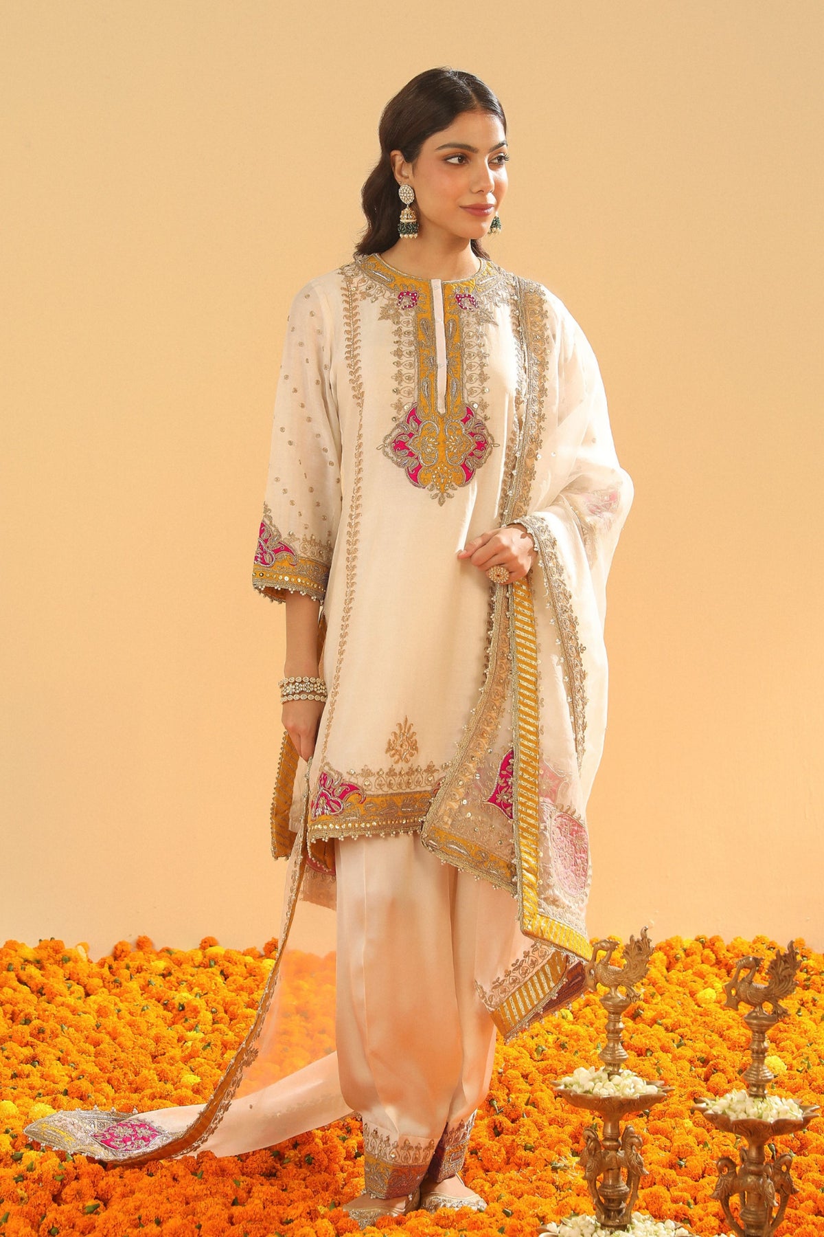Daisy Ivory Kurta Set