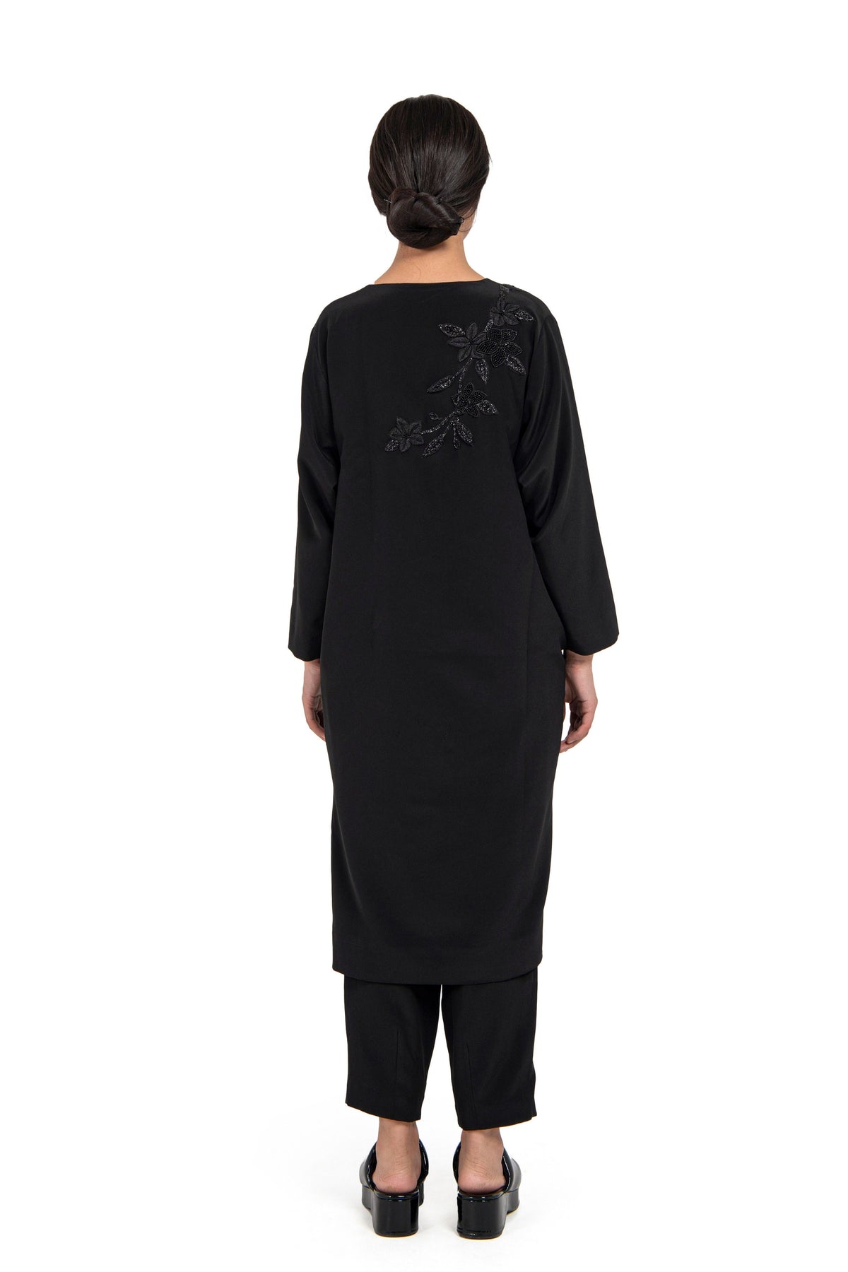 Furano &amp; Yui Black Kurta Set